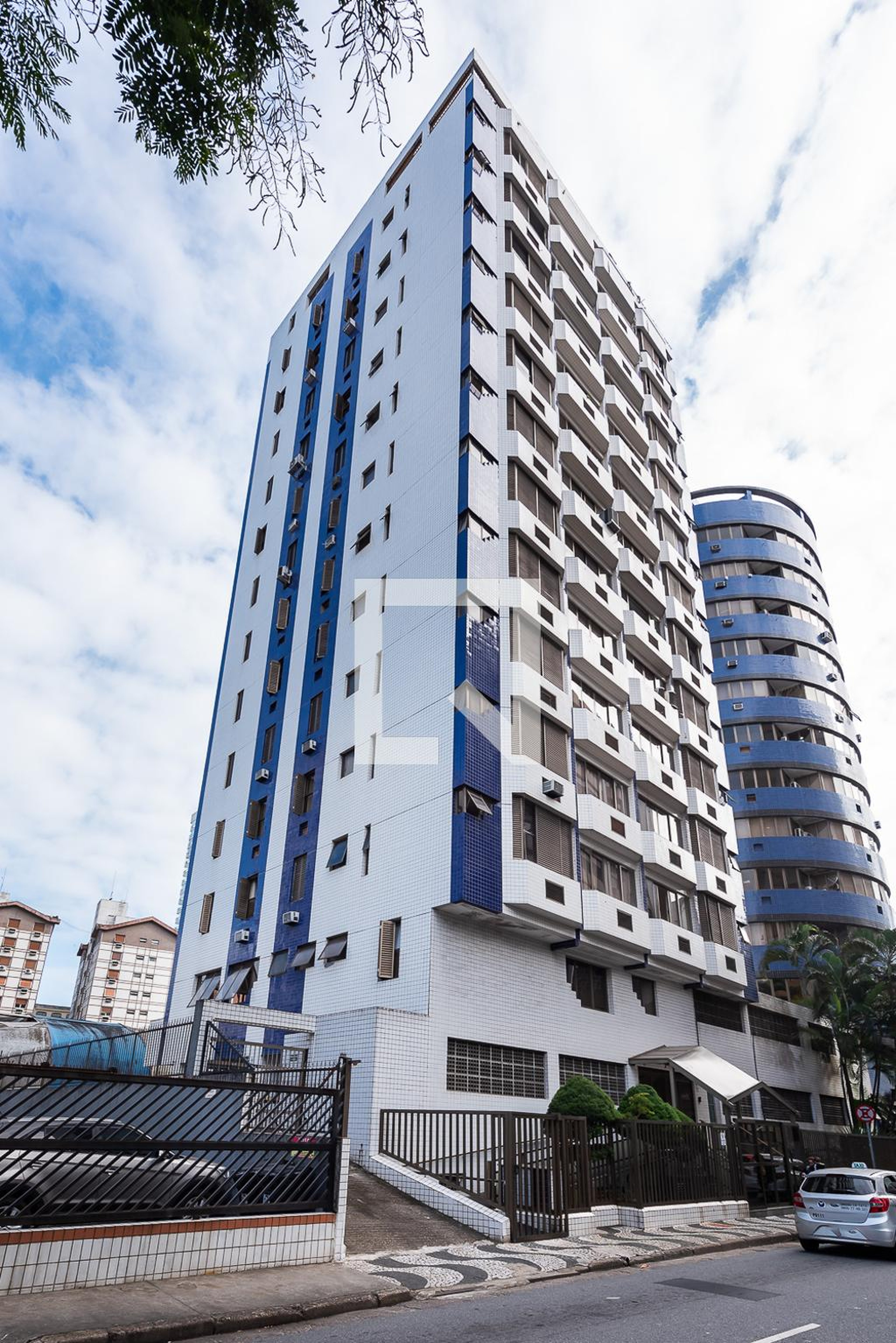 Fachada Condomínio Blue Square