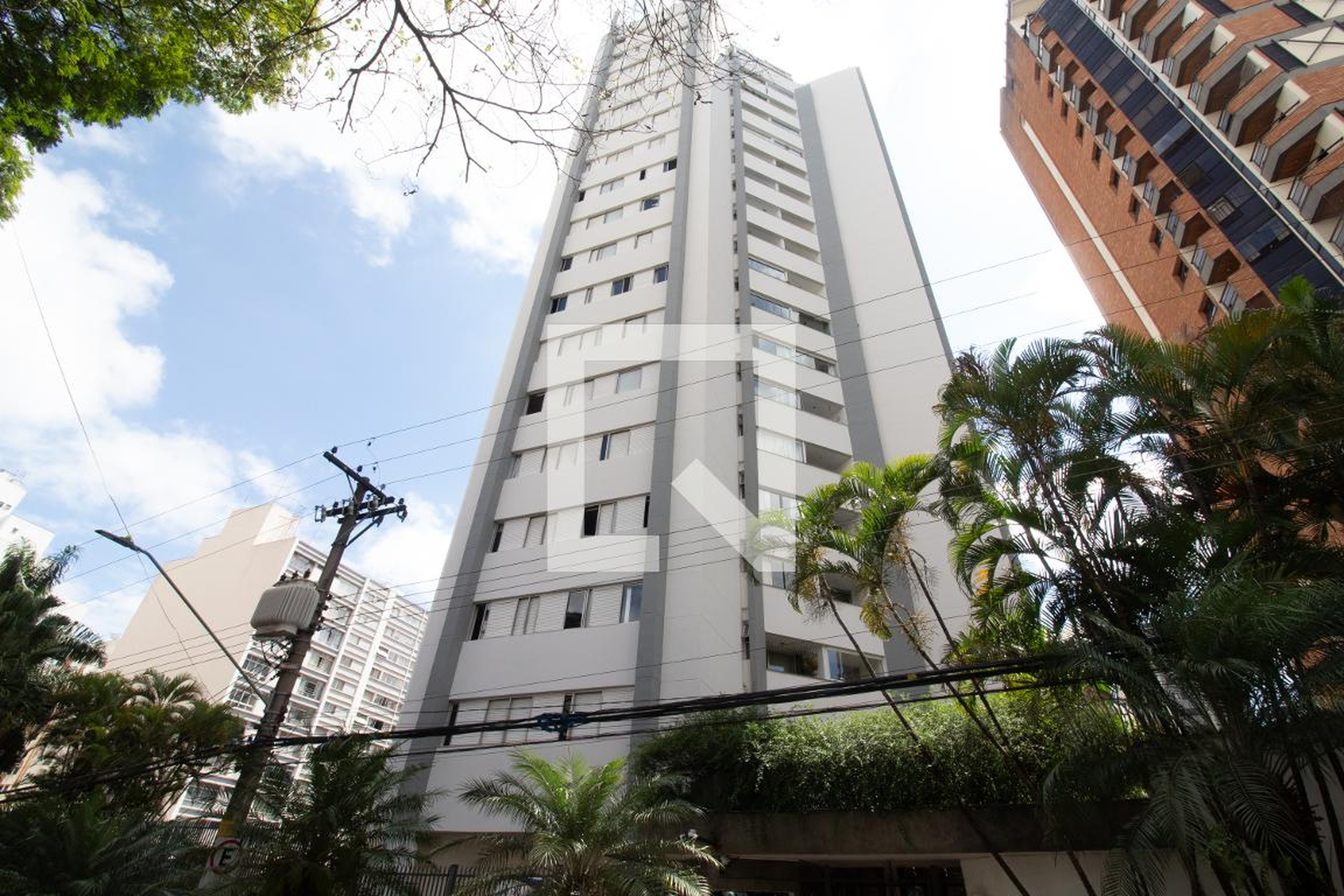 Fachada Condomínio Via colomba