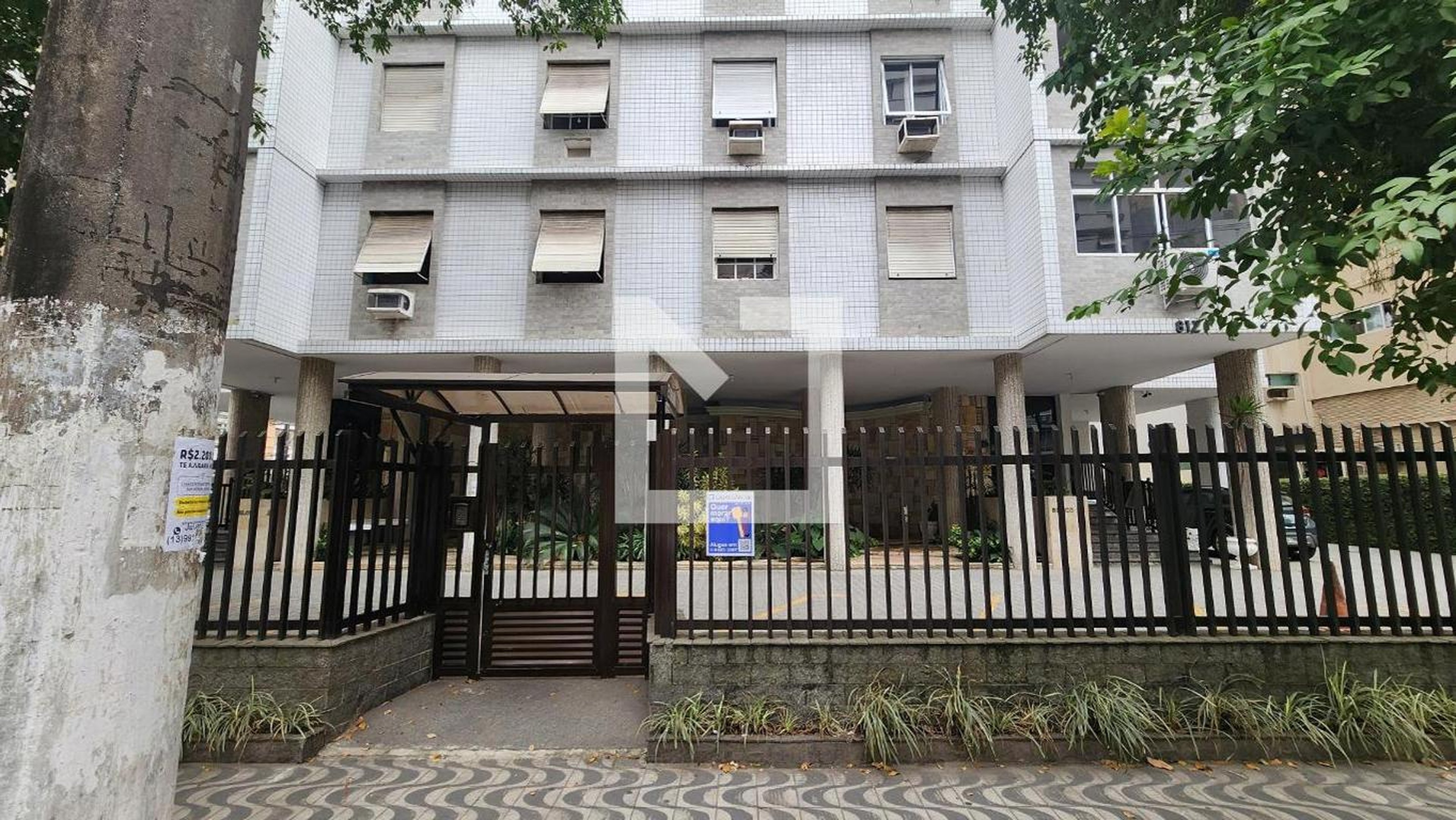 Fachada do Prédio Condomínio Jaraguá