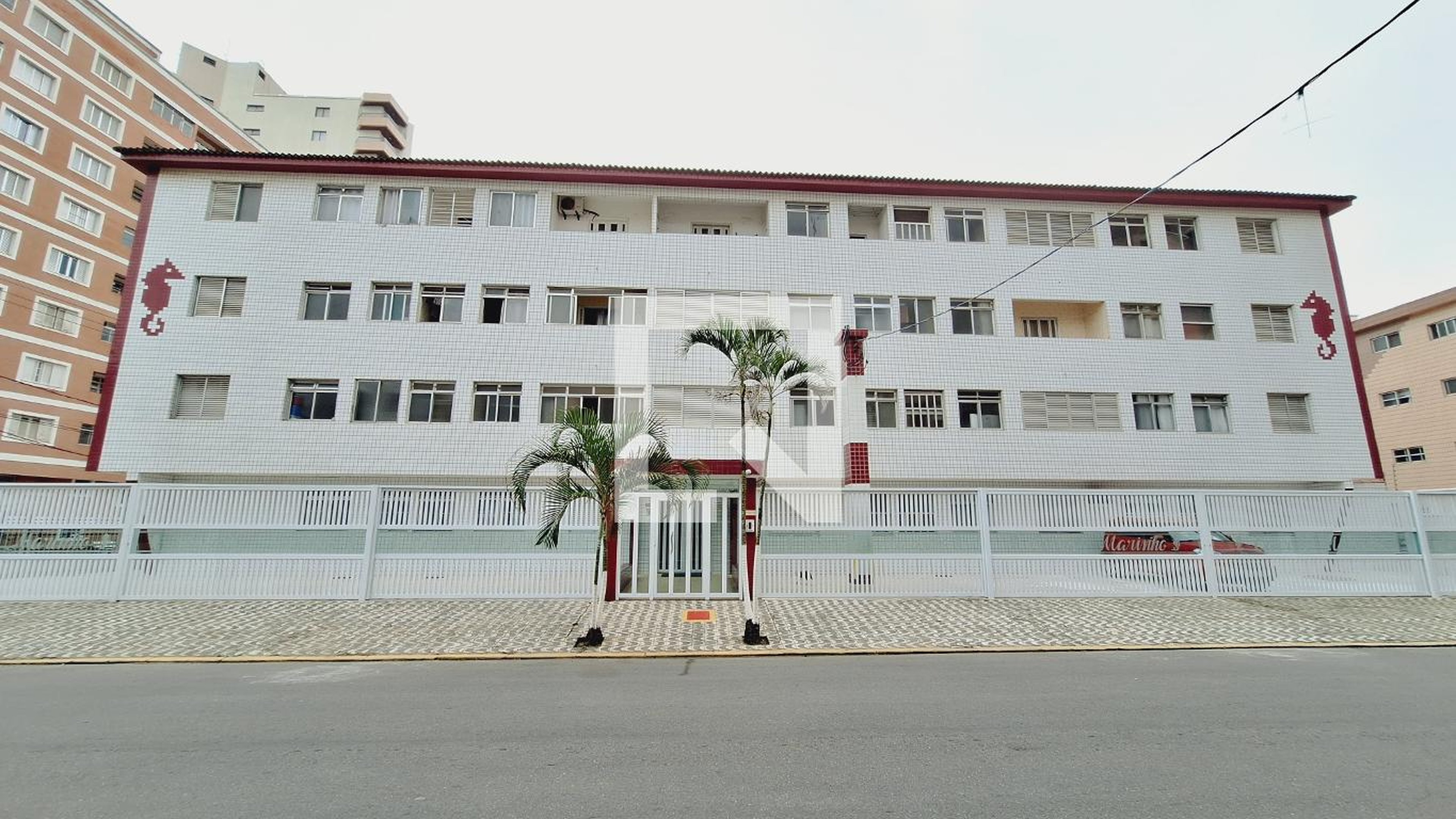 Fachada do Prédio Condomínio Cavalo Marinho