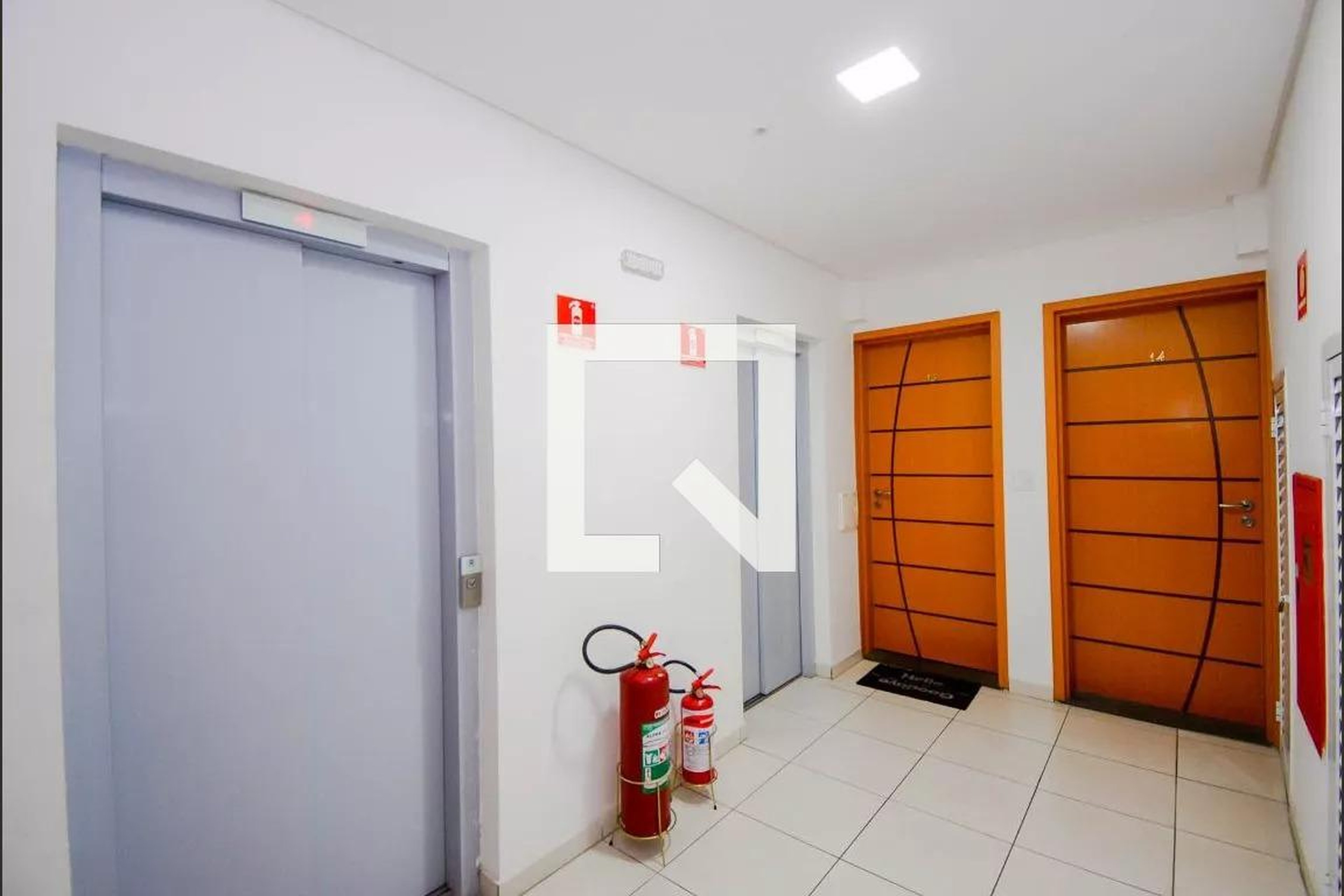 Hall de entrada - Residencial Canadá