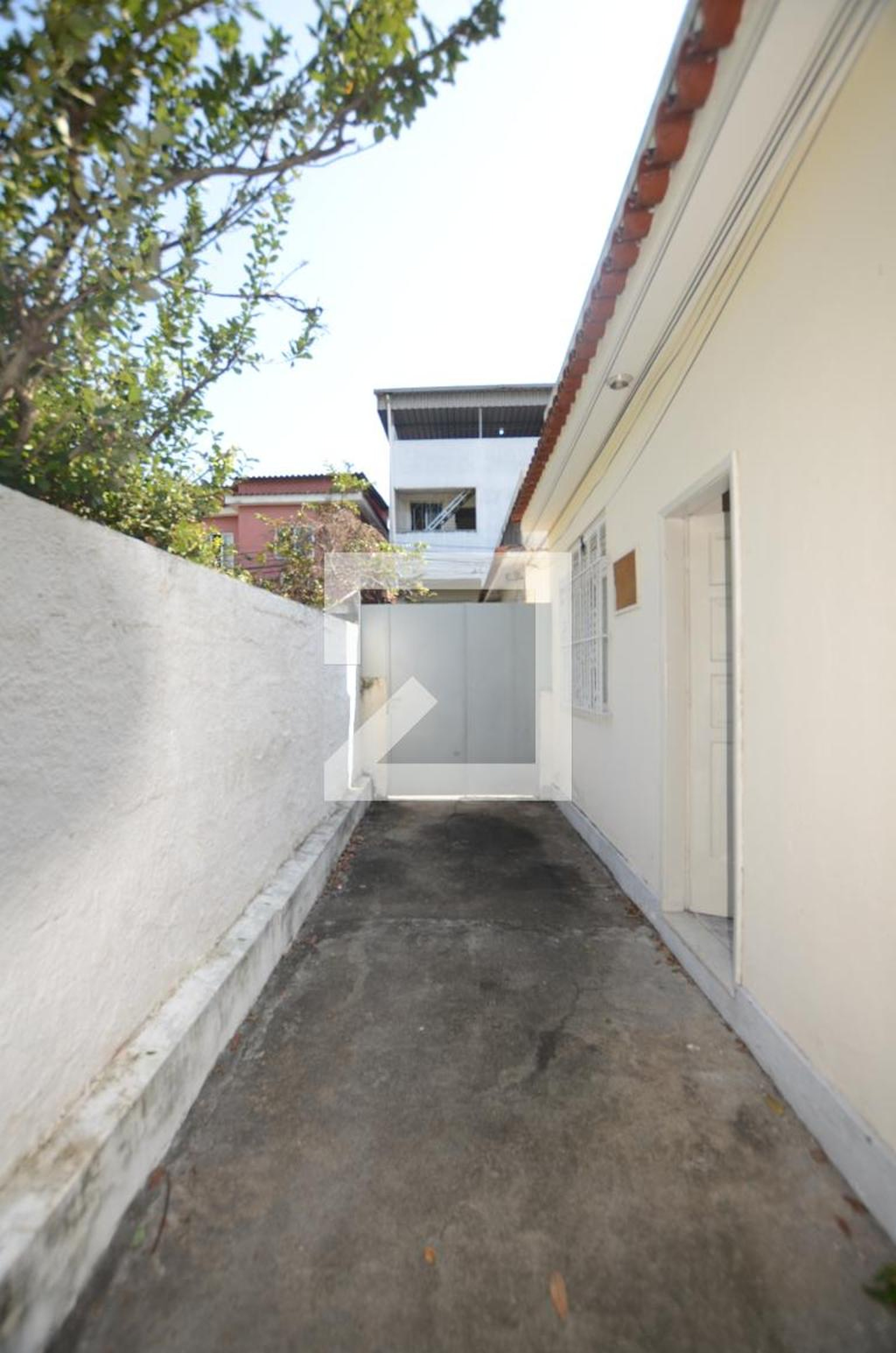 Fachada Condomínio em Rua Ipres, 72