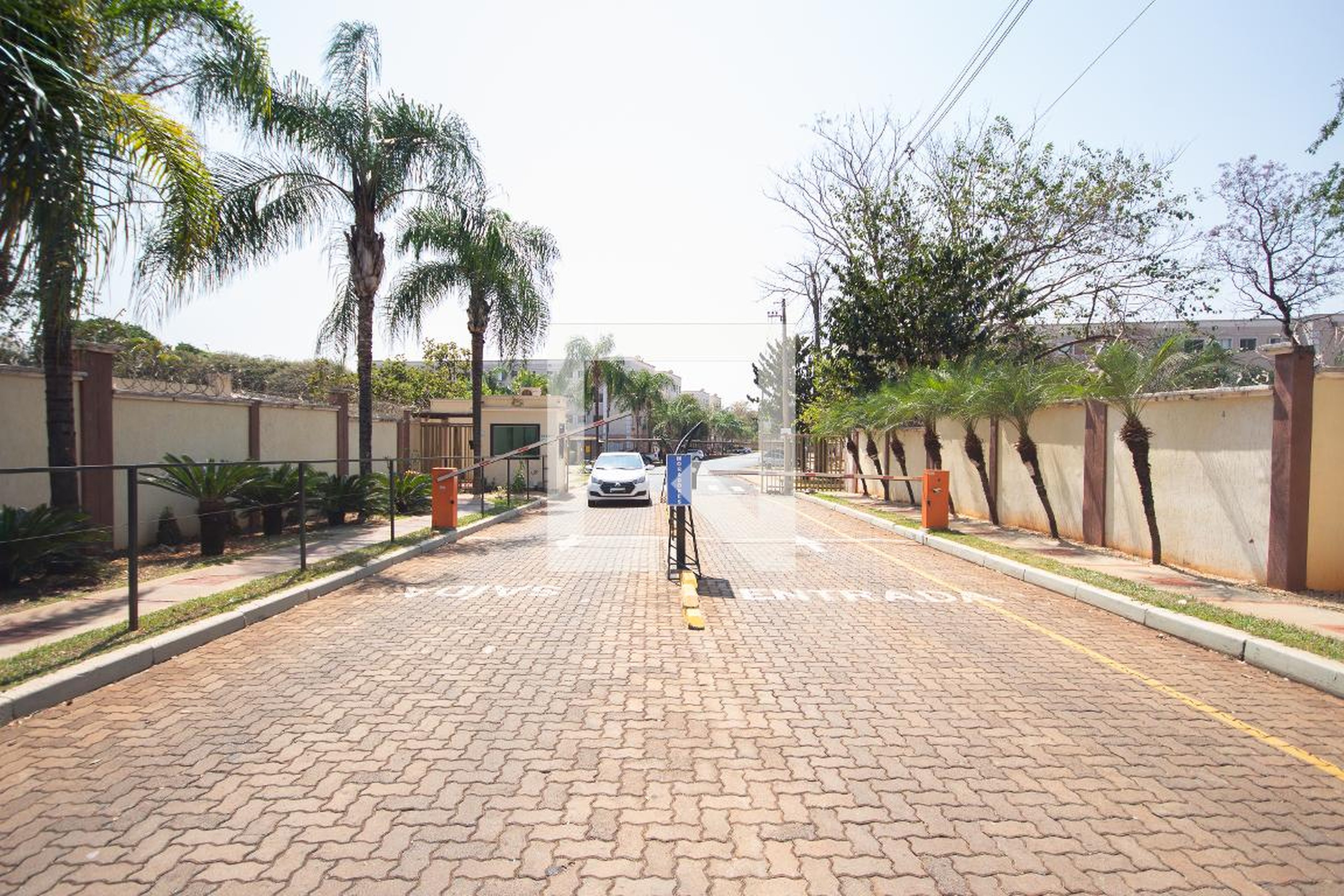 Fachada do condomínio Condomínio Parque Residence