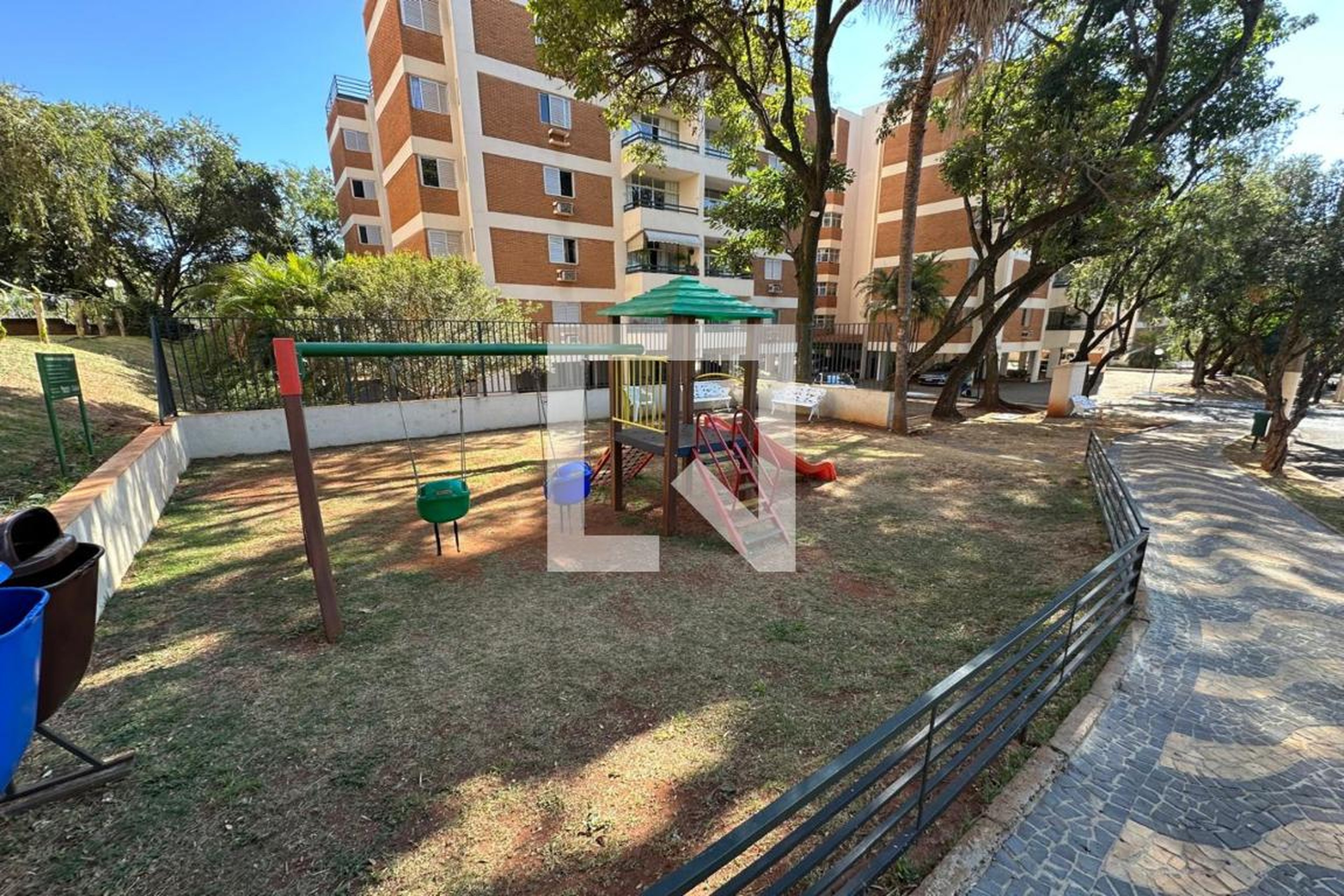 Playground - Chácara Flora