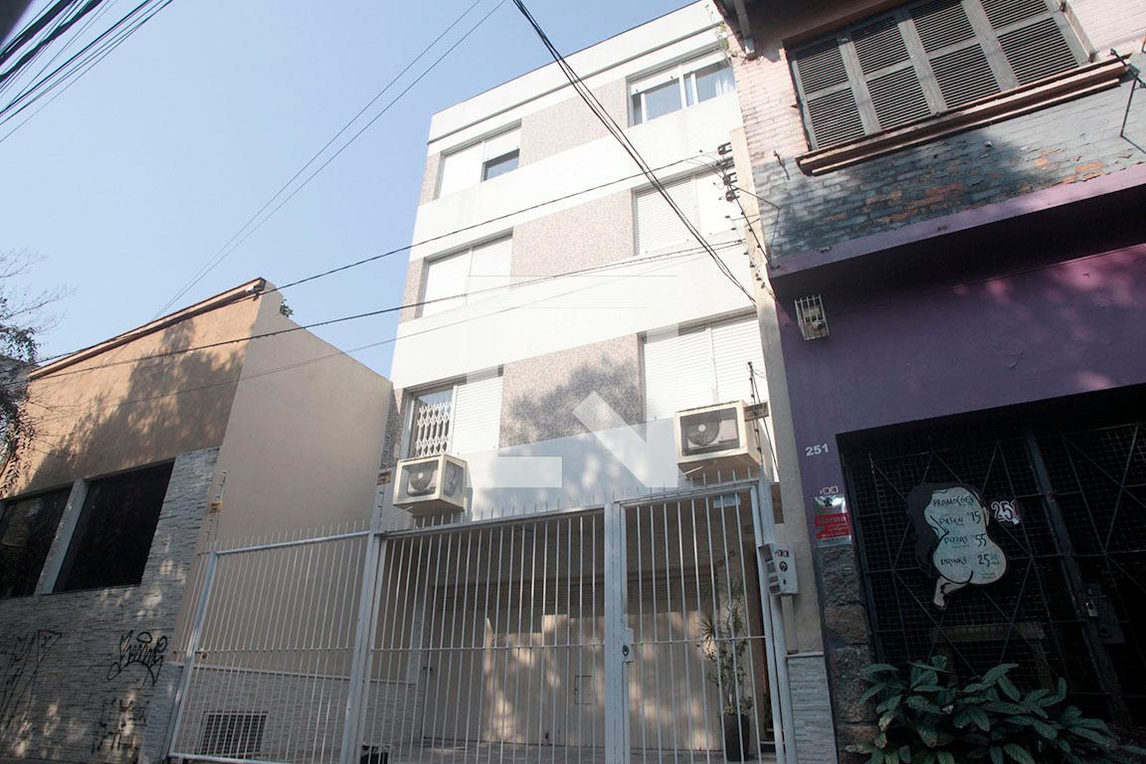 Fachada Condomínio em Rua Olavo Bilac, 253