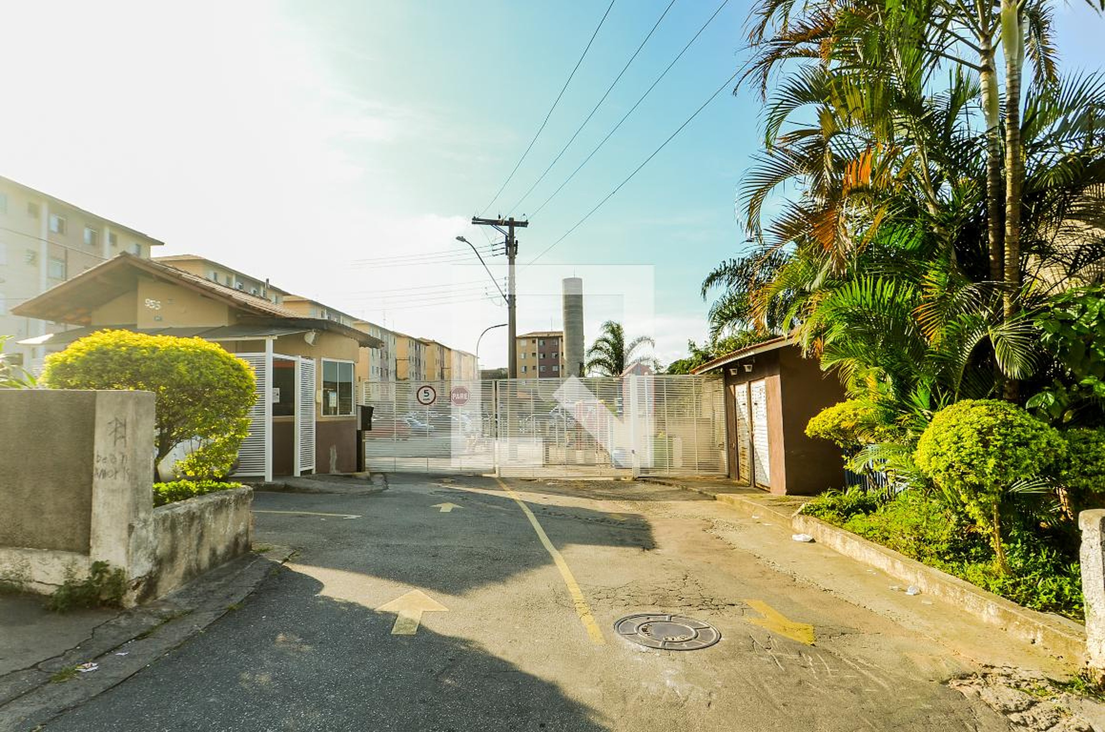 Fachada do Condomínio Residencial Jurema 1