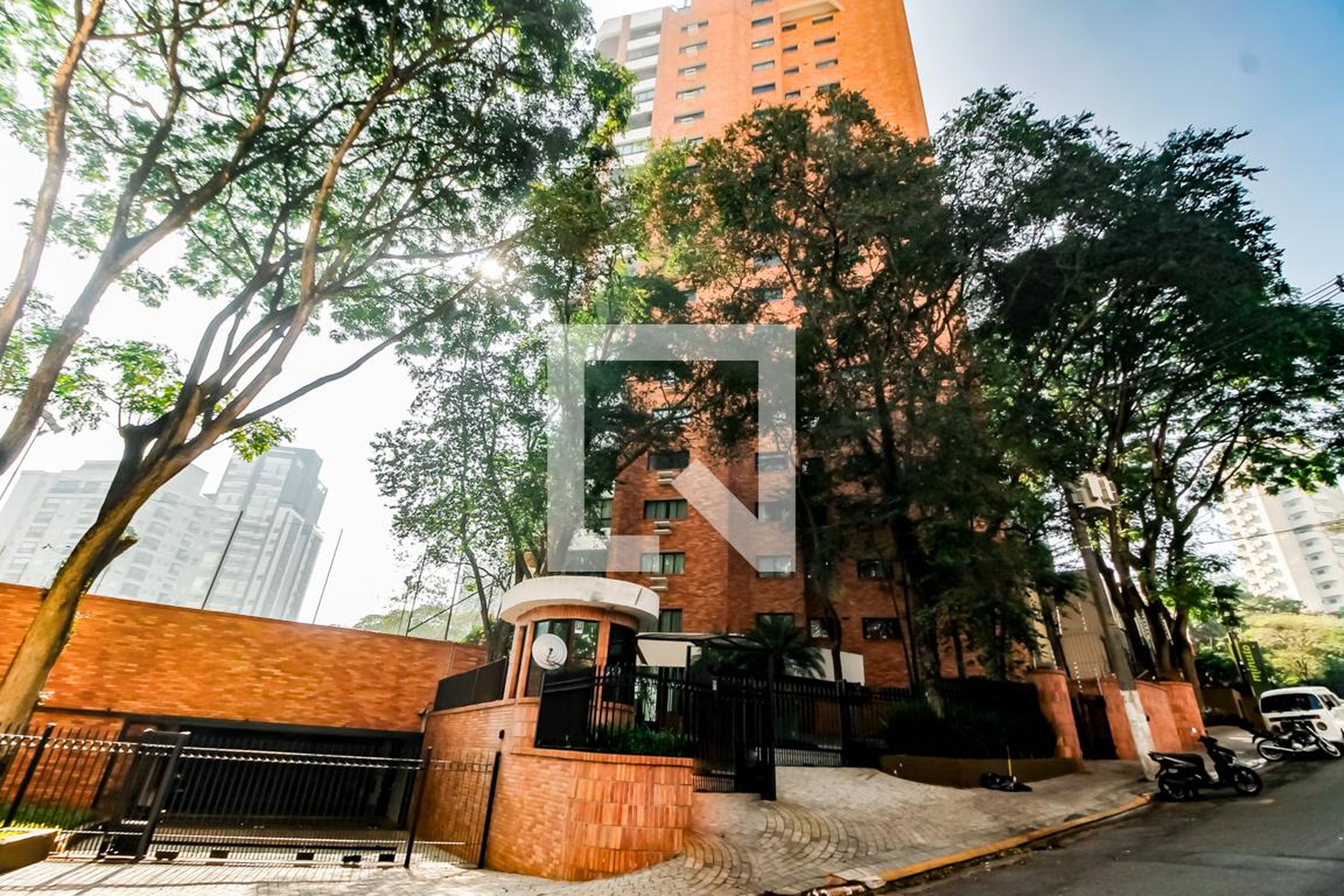 Fachada do Prédio Condomínio Tivoli Park