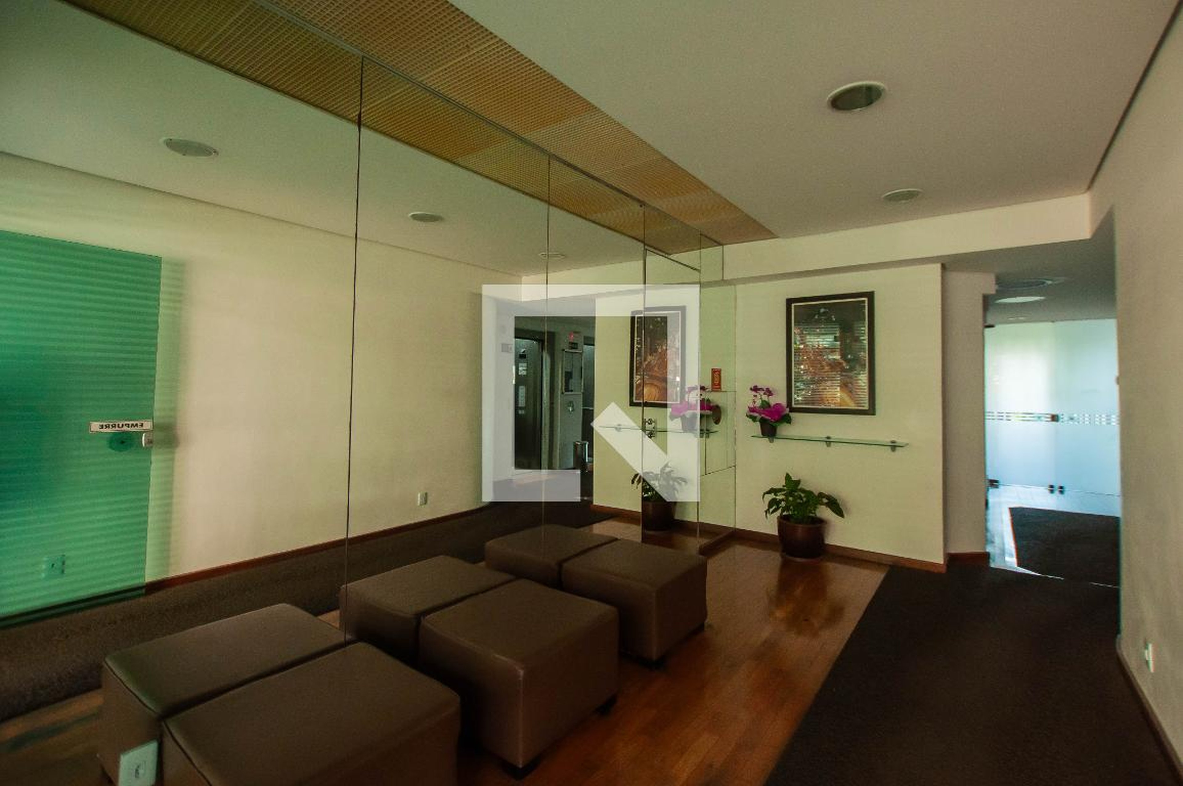 Hall de entrada - Edifício Contemporaneum