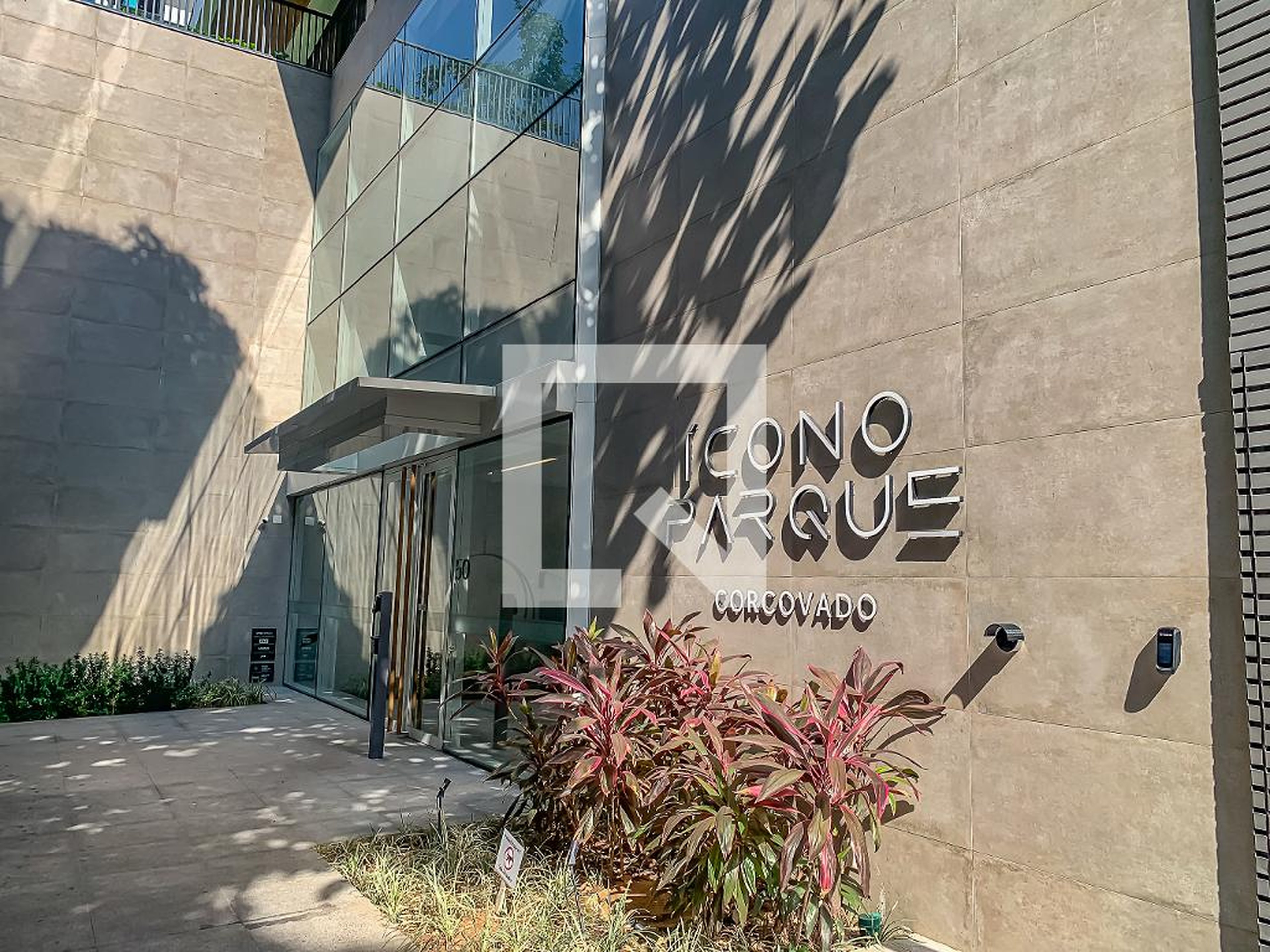 Fachada do Prédio Condomínio Icono Parque