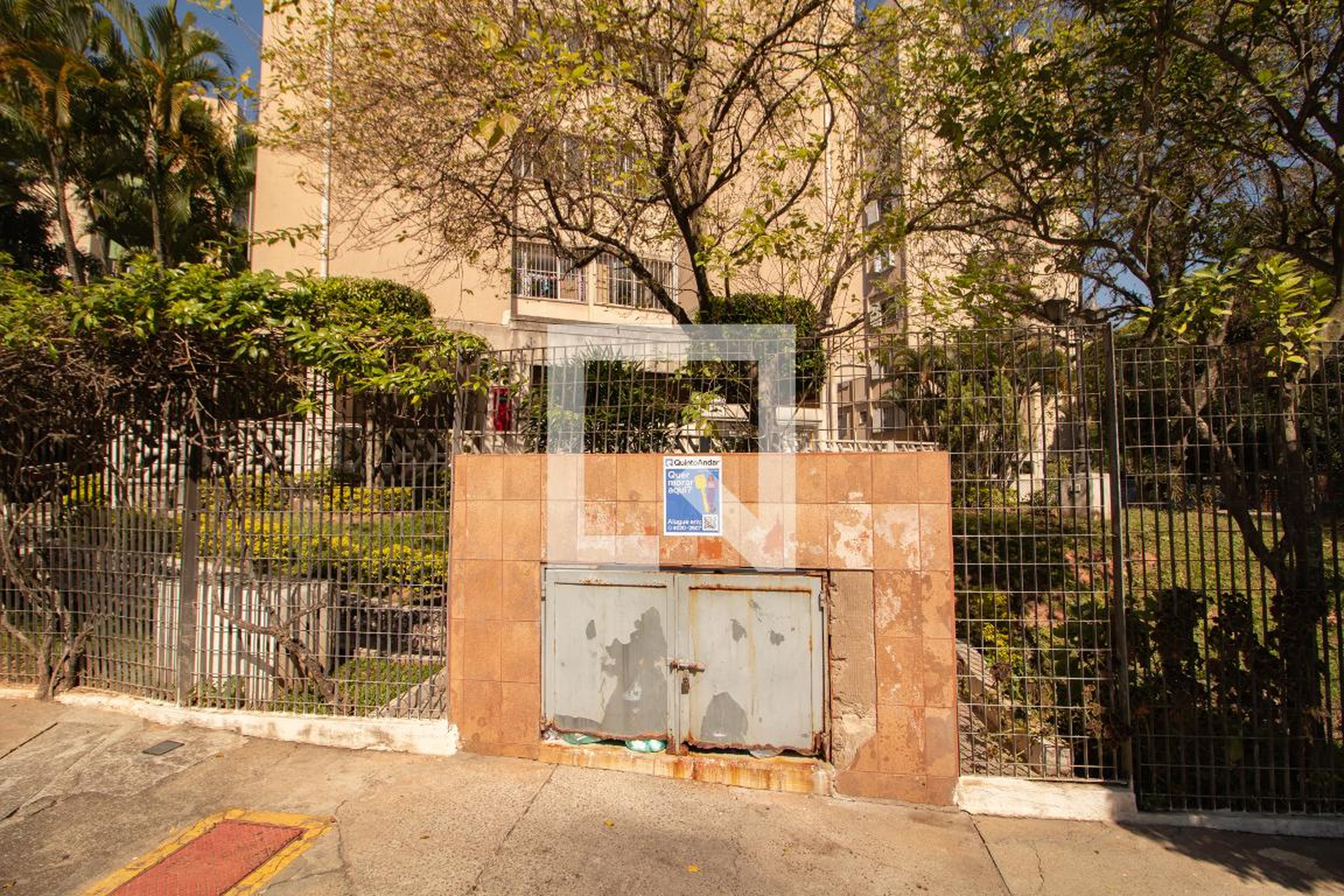 Fachada do Prédio Condomínio em Rua Otávio Lopes Castelo Branco, 63