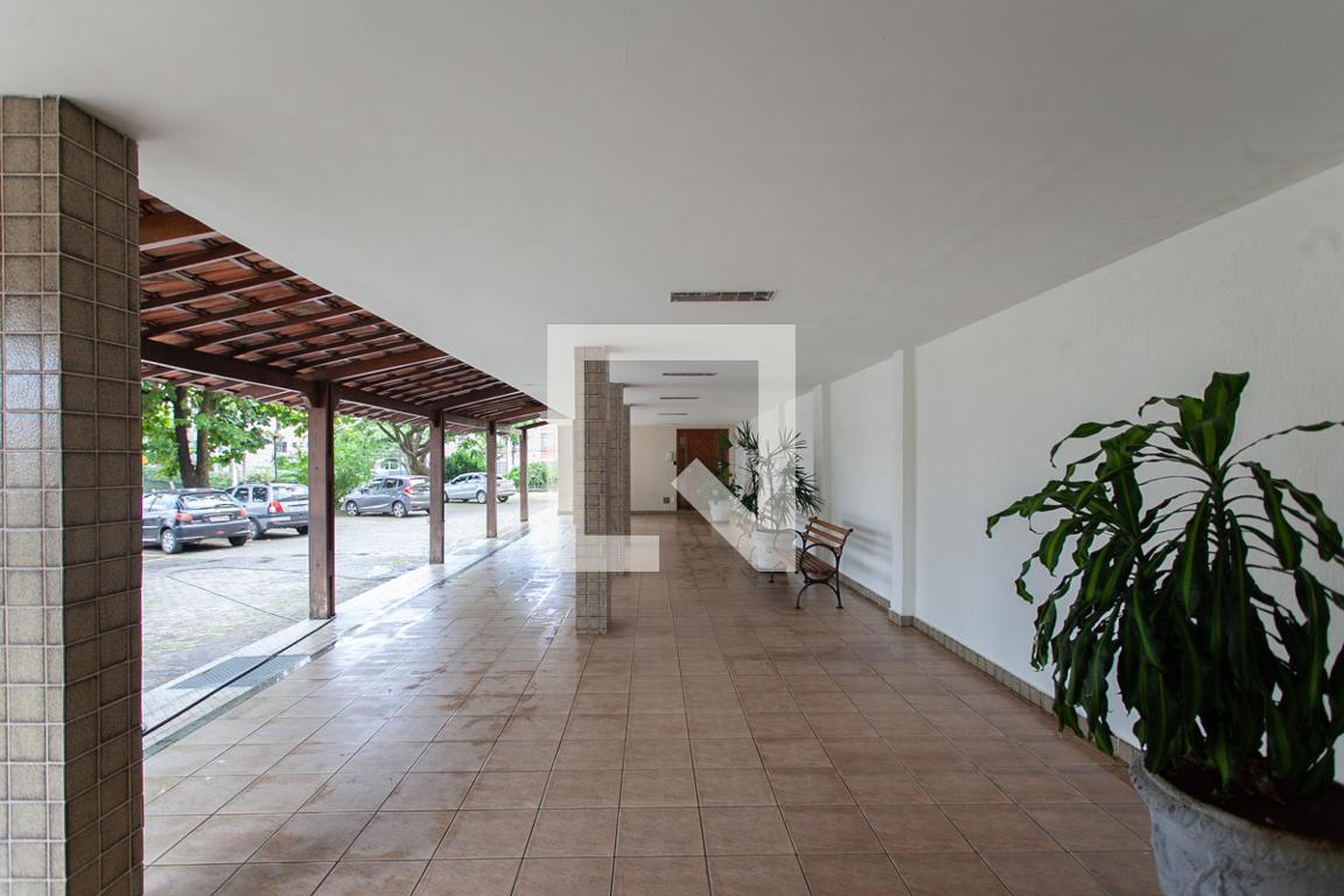 Hall de entrada - Conjunto Habitacional Residencial Heliópolis