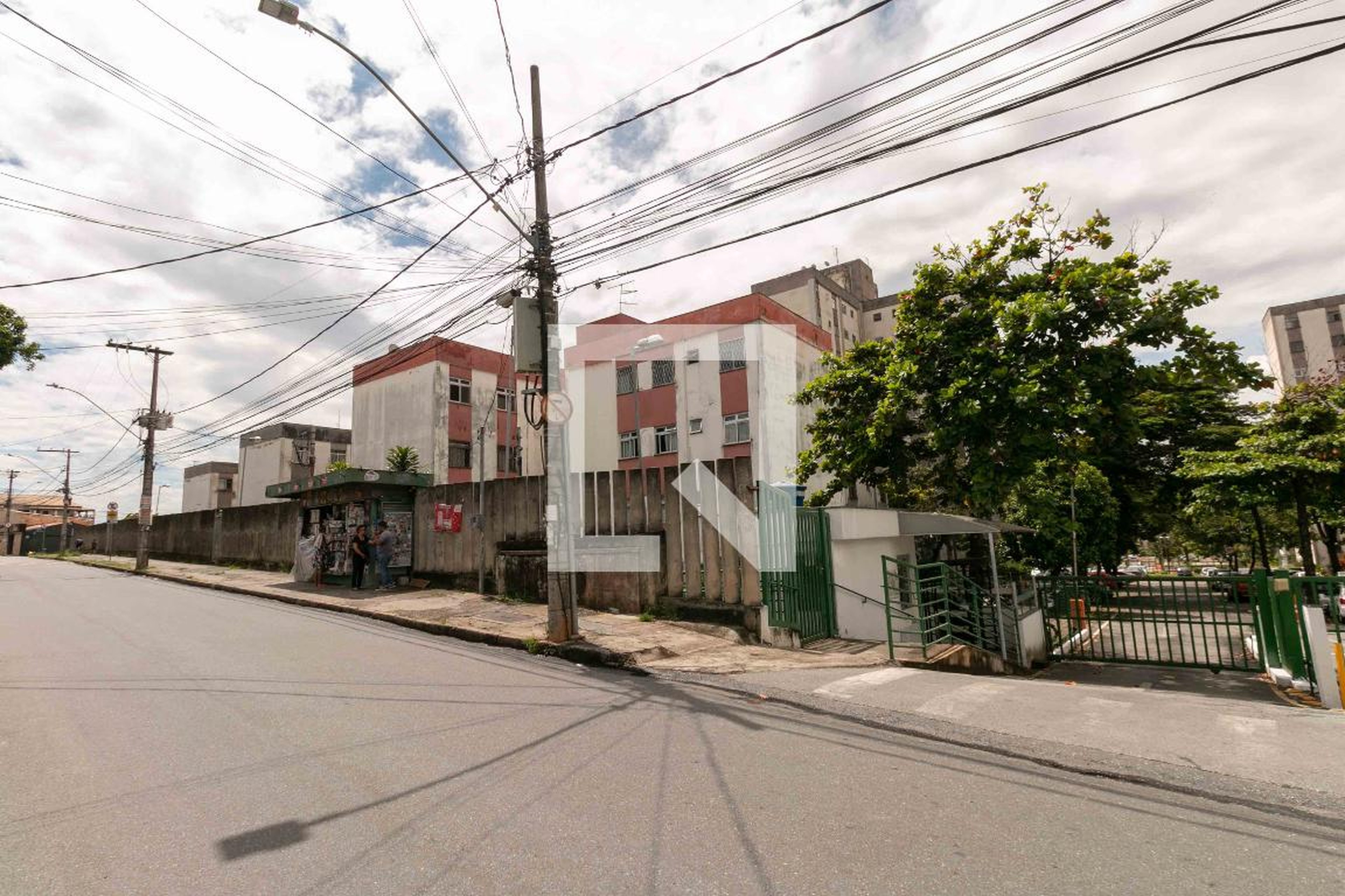 Fachada Condomínio em Rua Congonhal, 546