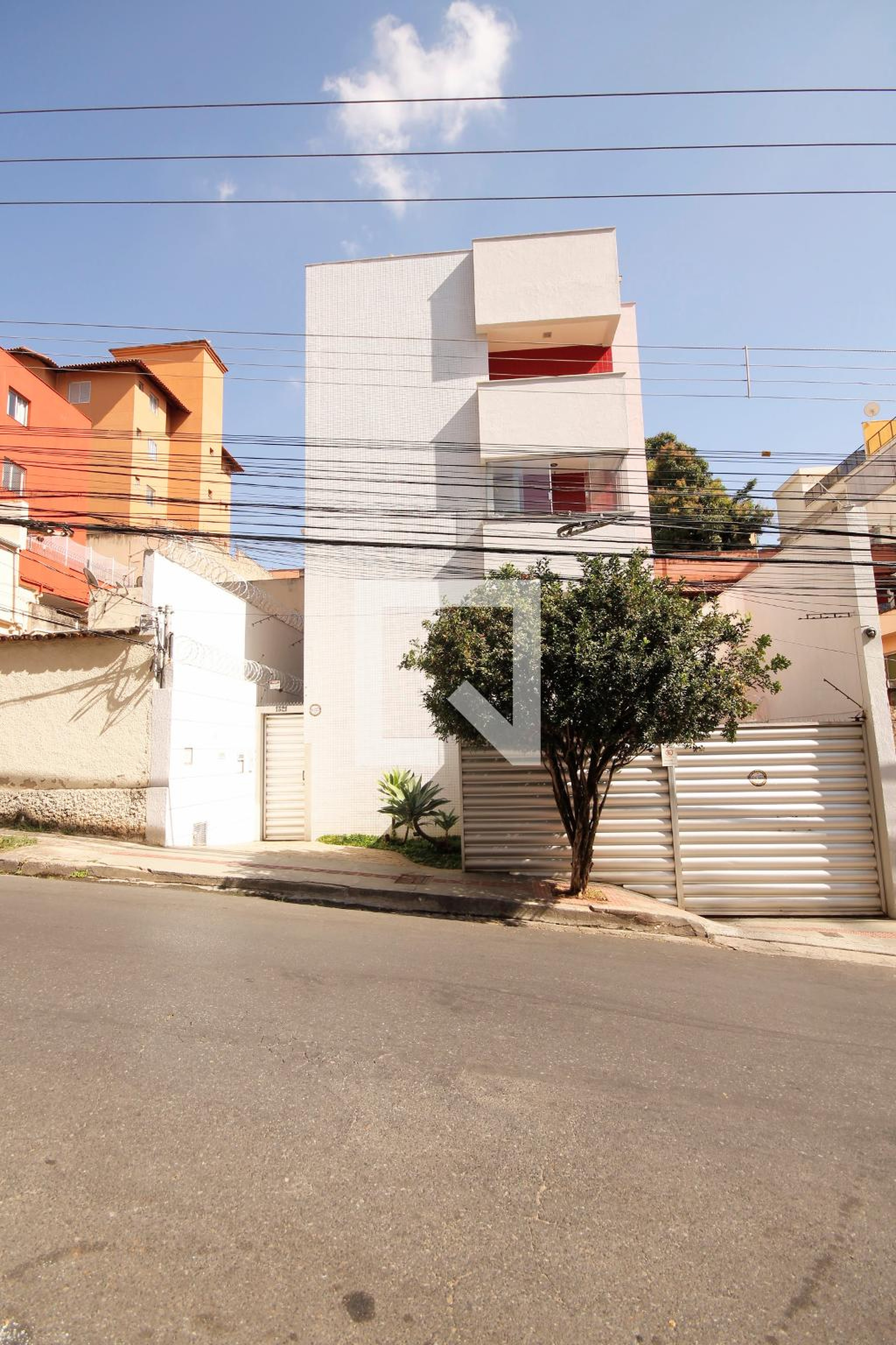 Fachada Condomínio Alexandre Lamounier