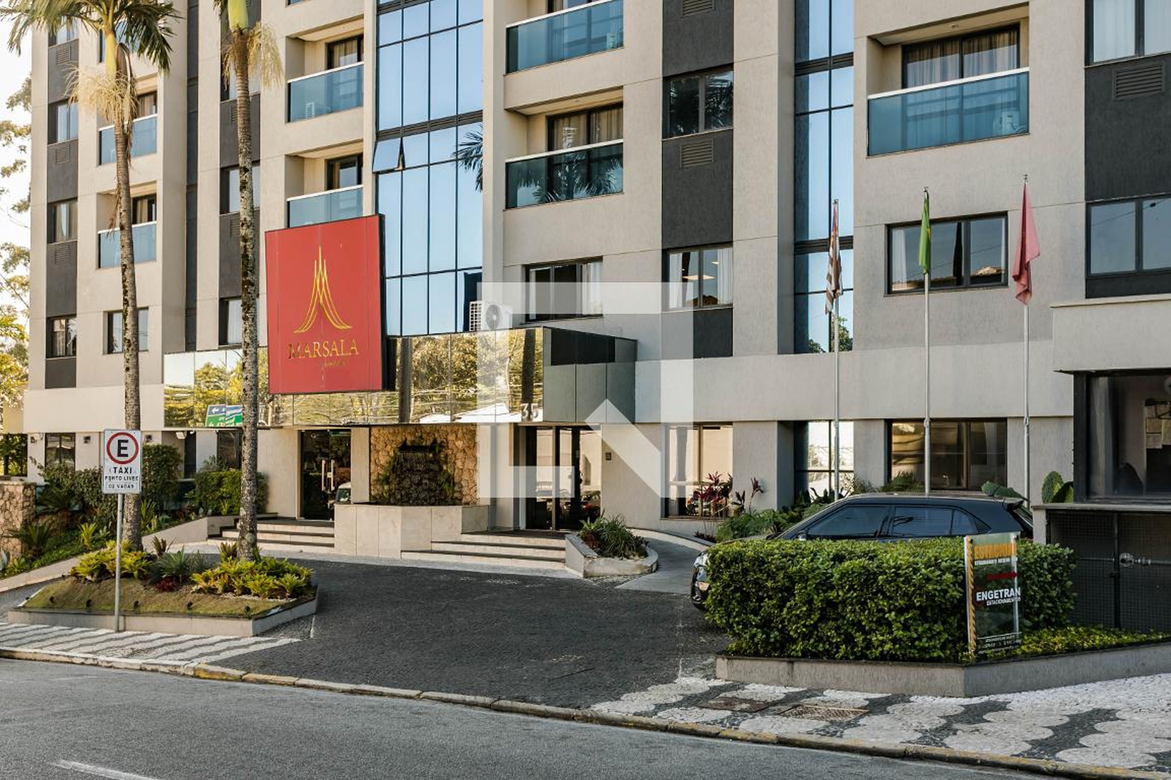 Fachada Condomínio em Rua Duarte de Freitas, 105