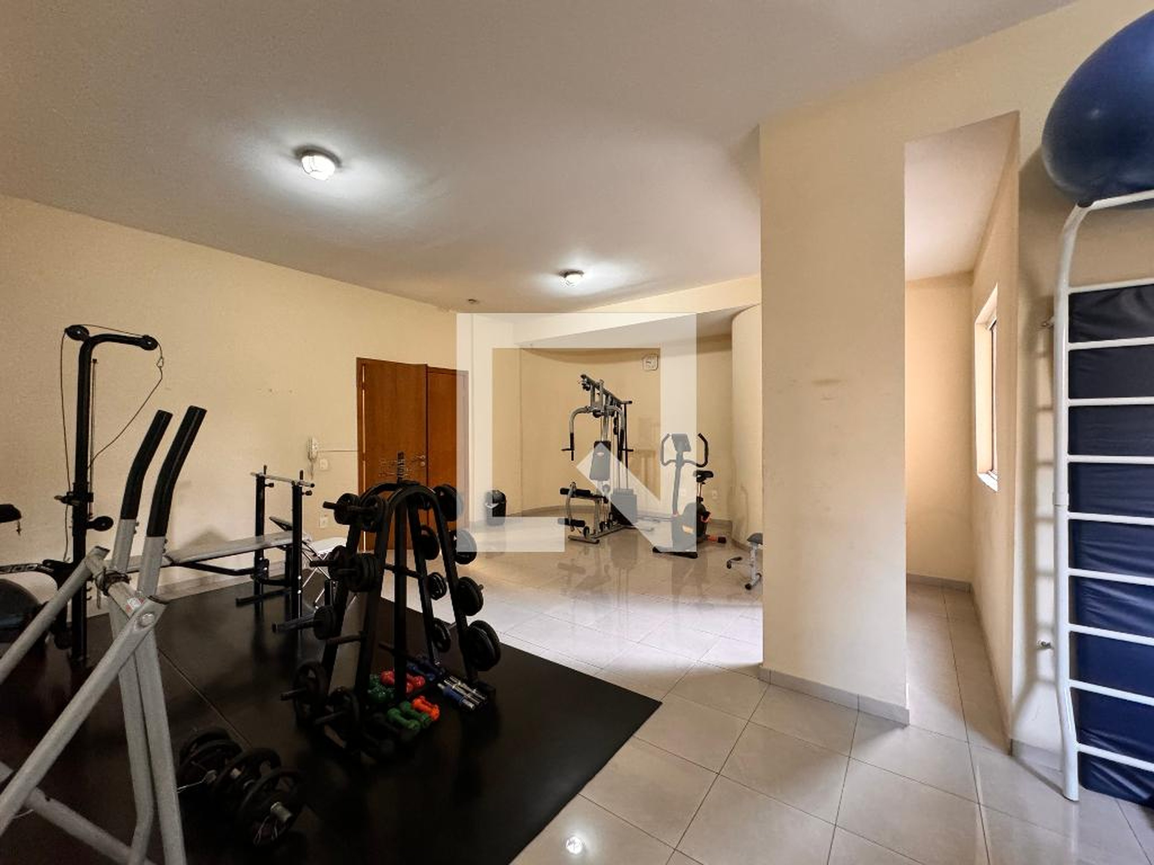 Academia - Edifício Valence