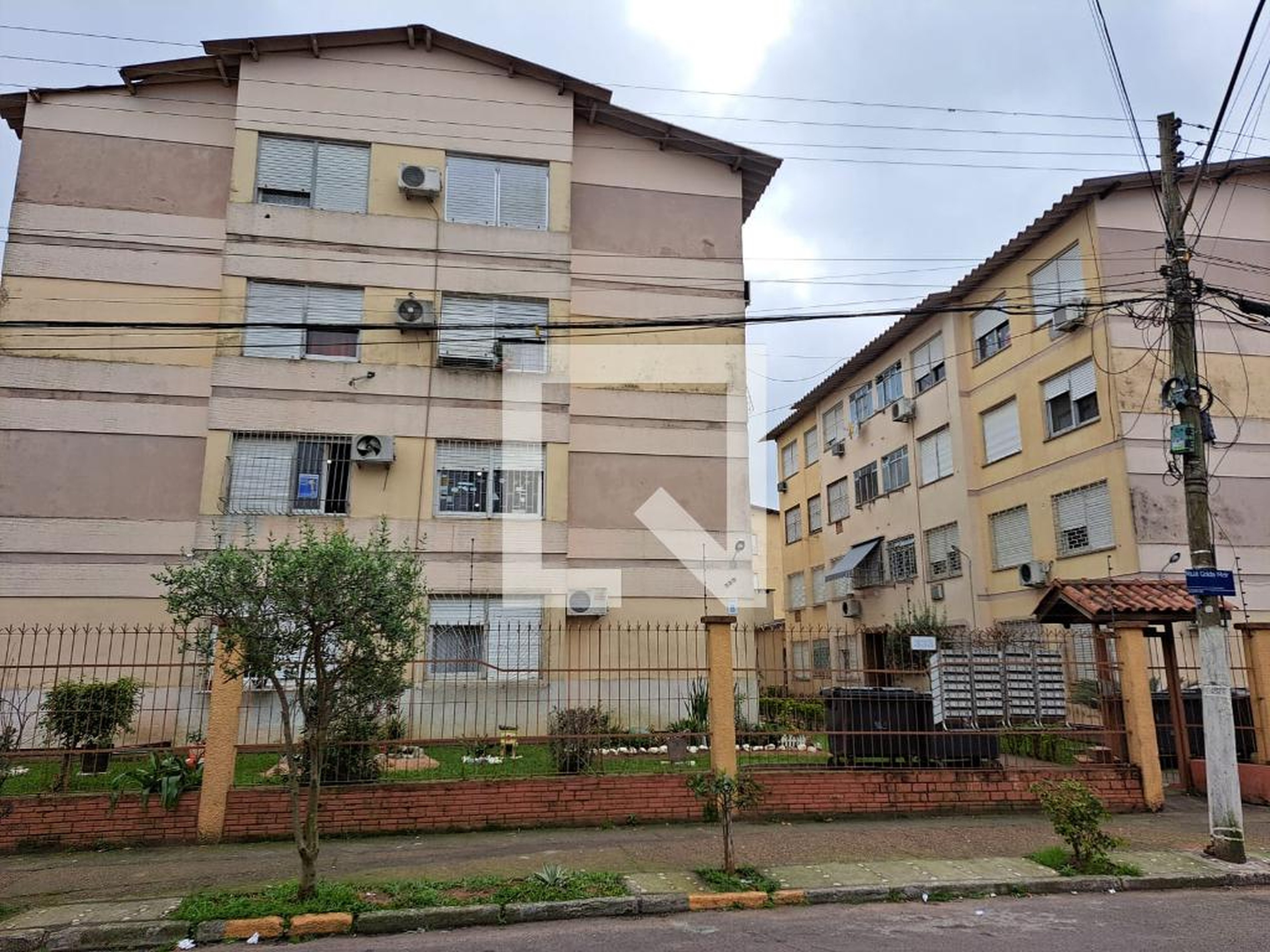 Fachada Condomínio em Rua Golda Meir, 333