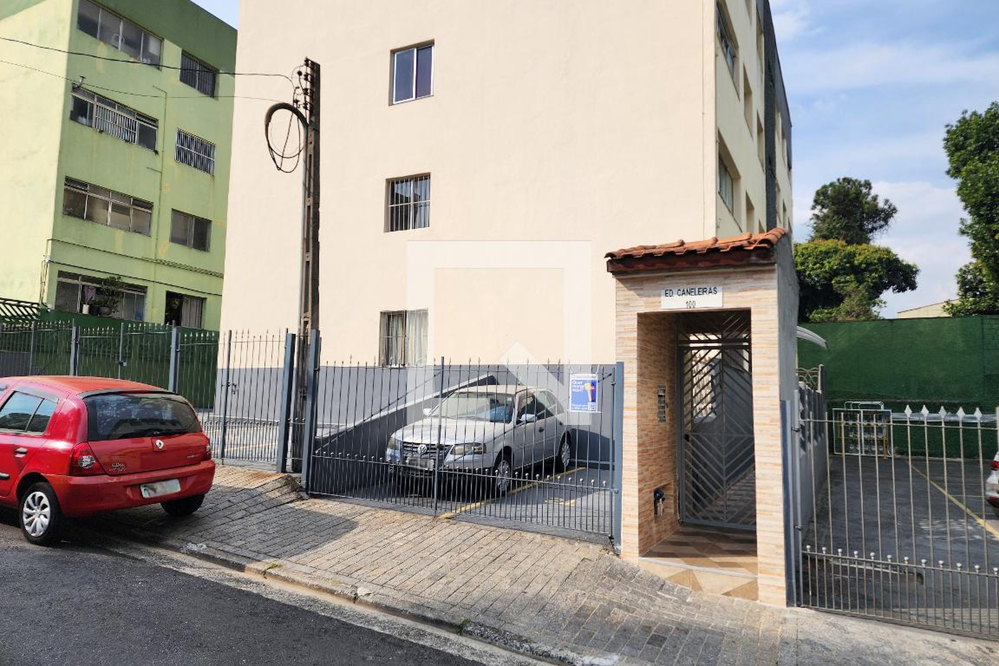 Fachada Residencial Caneleiras