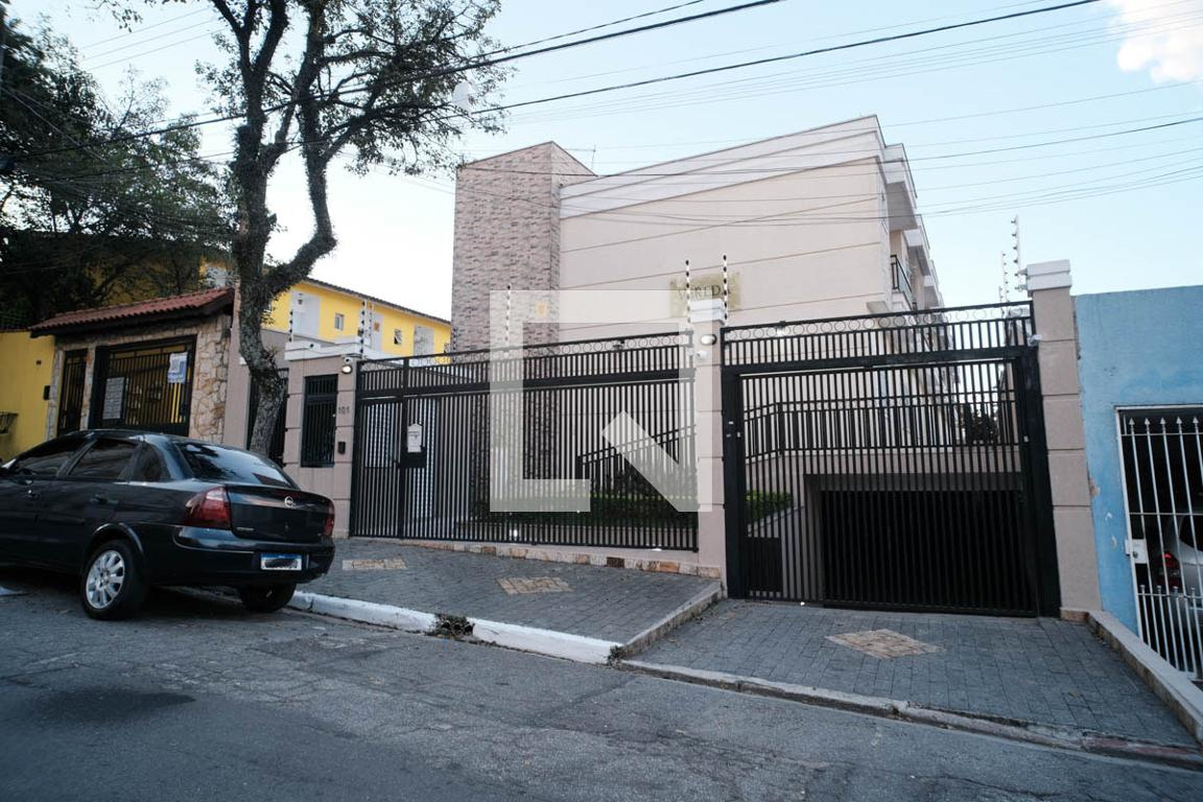 Fachada Residencial Vereda