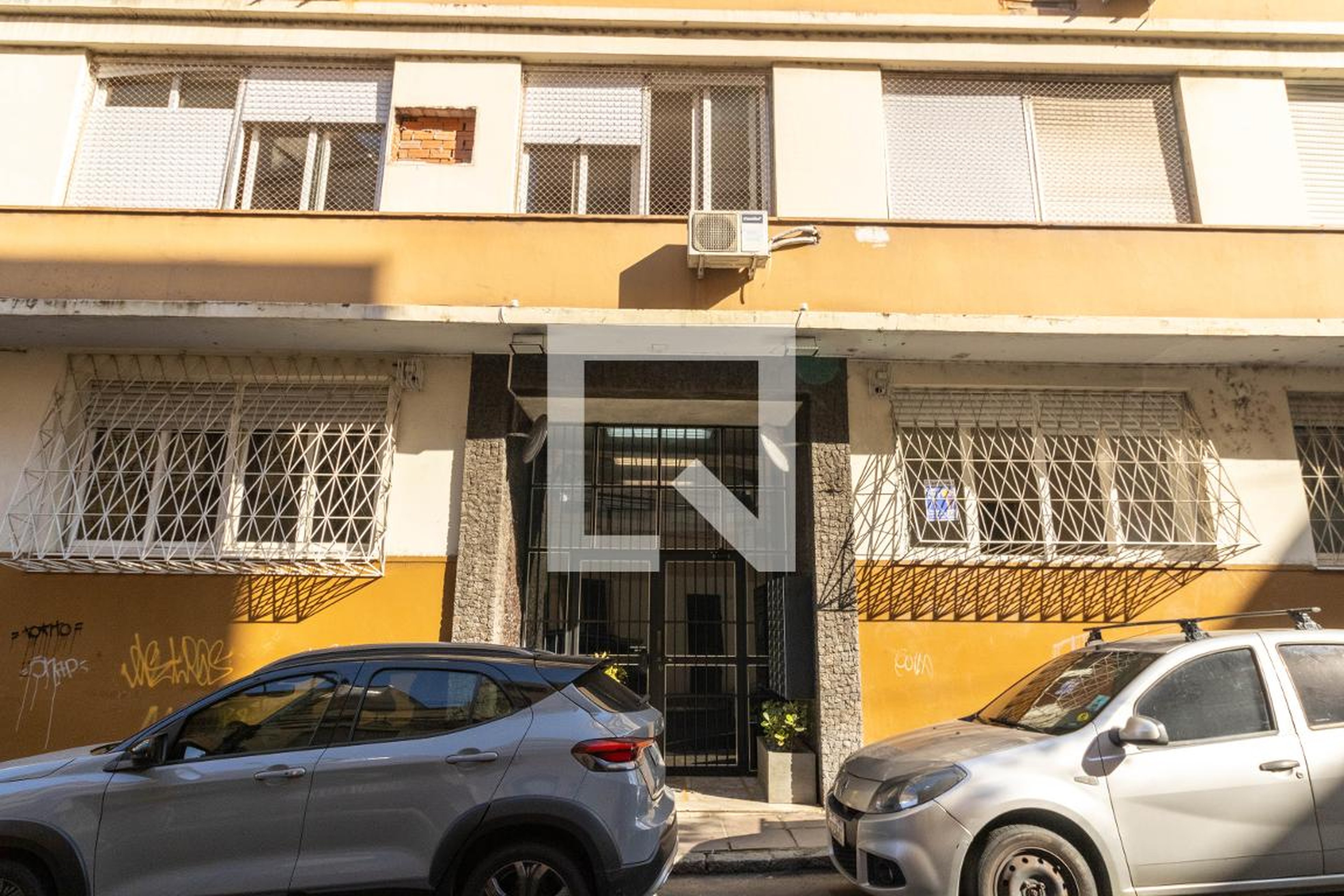 Fachada Condomínio Esmeralda