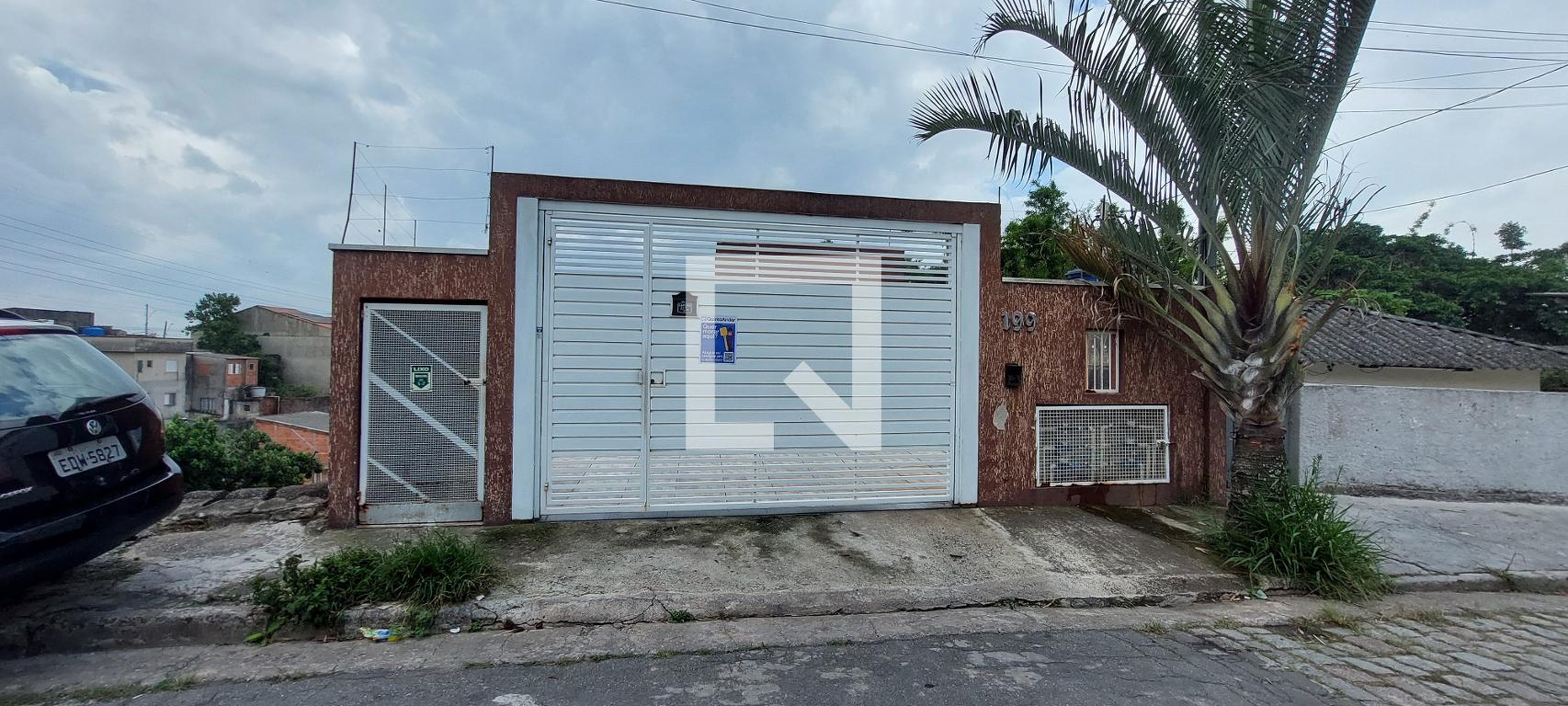 Fachada Condomínio em Rua Odorinda, 199