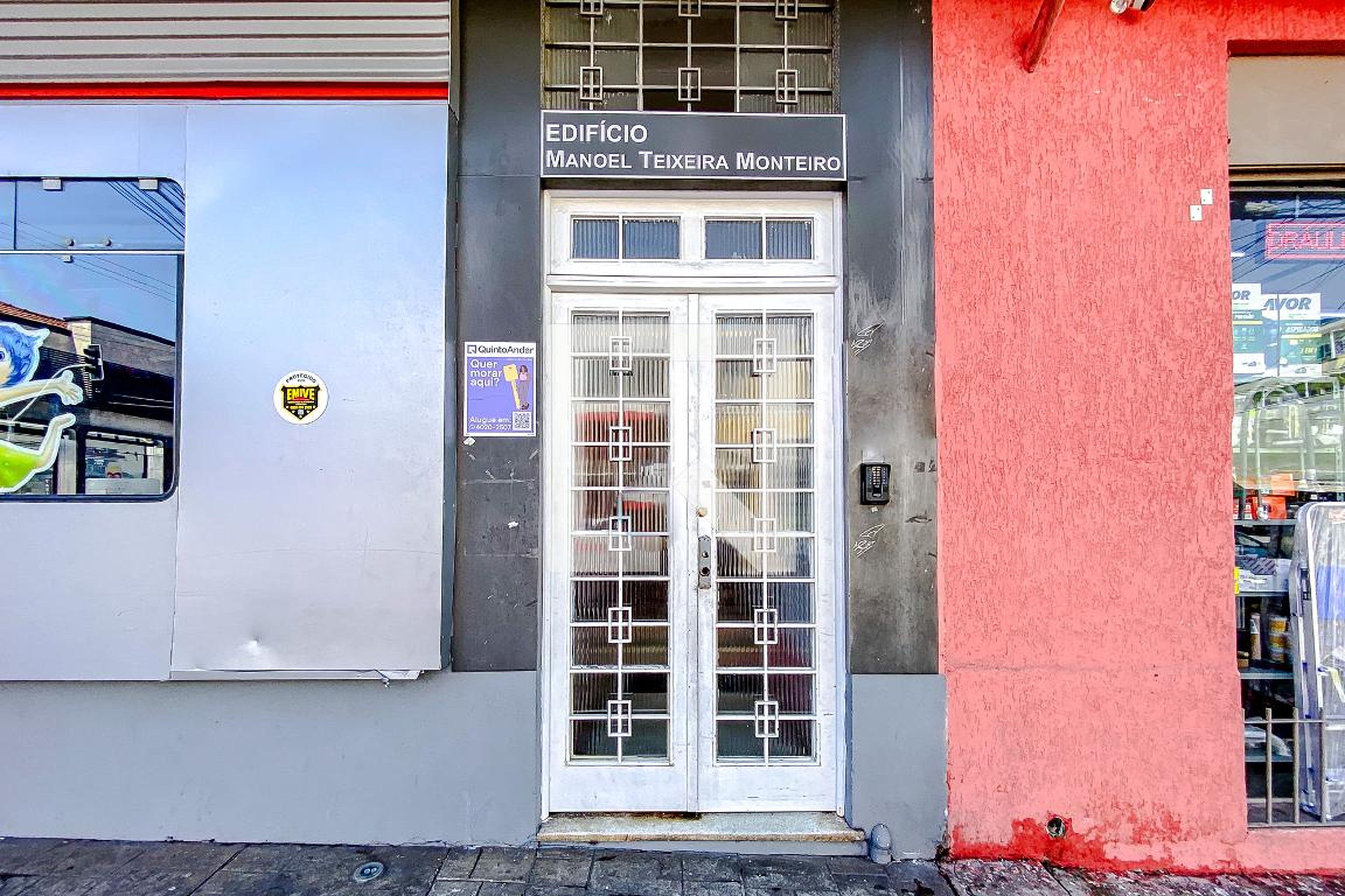 Fachada Condomínio Manoel Teixeira Mont