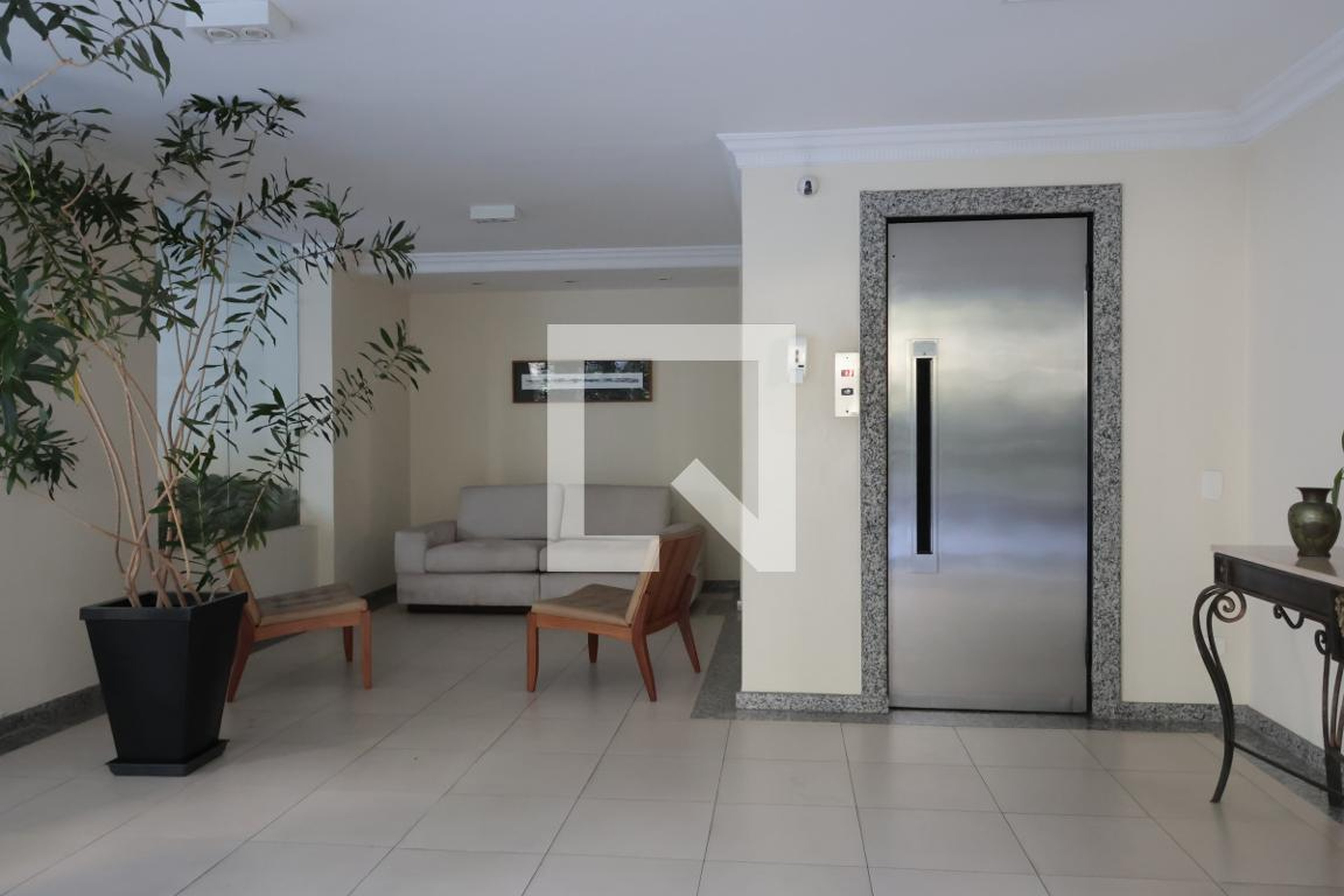 Hall de entrada - Rute e Beatriz