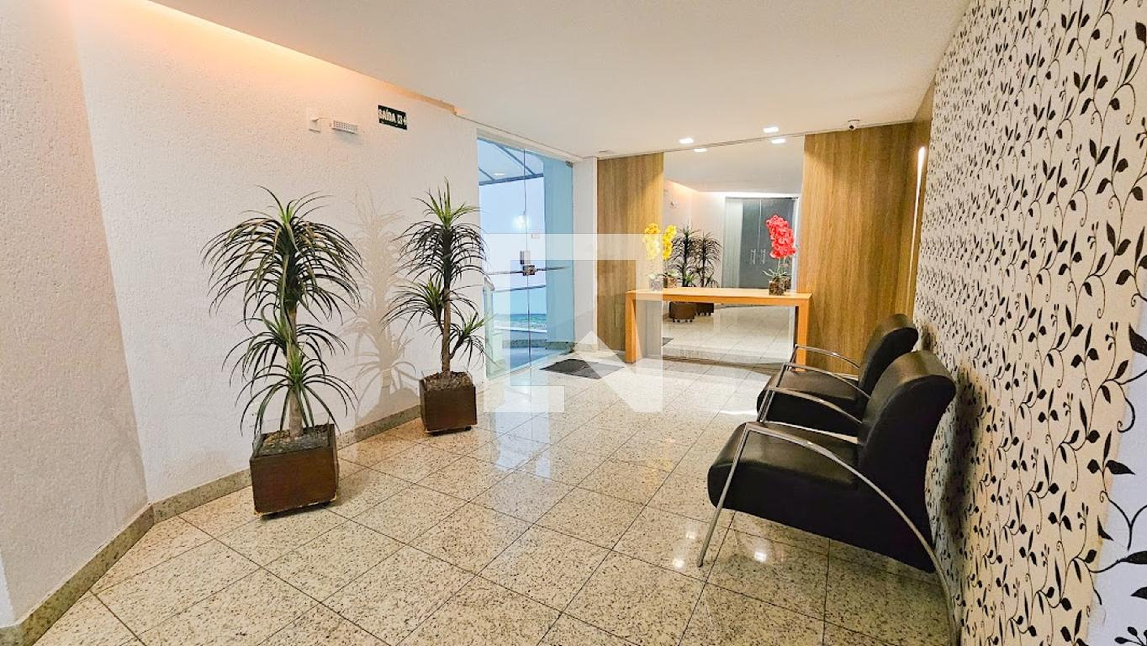 Hall de entrada - Edifício Mirante do Silveira