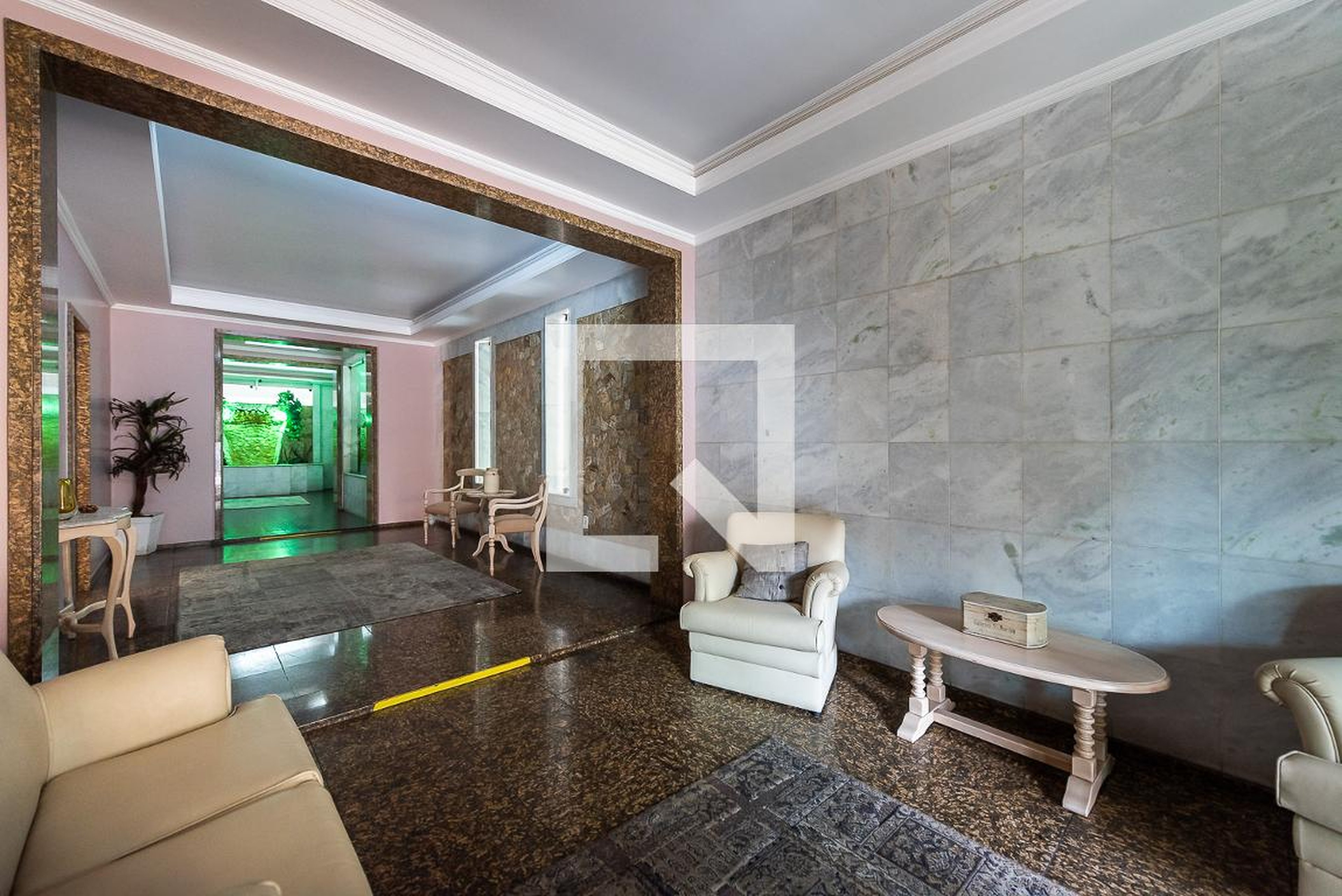 Hall de entrada - Gold Star