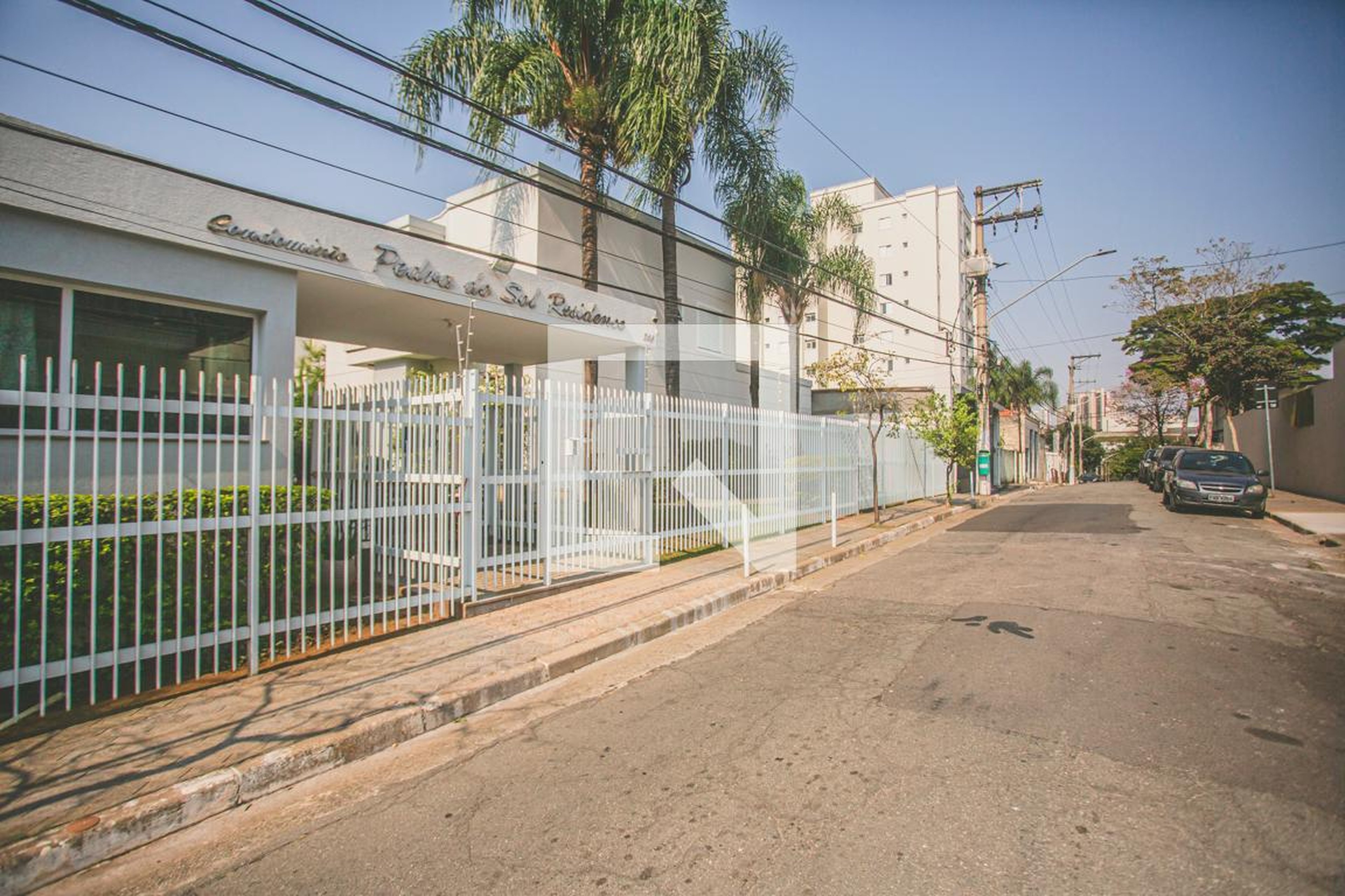 Fachada Condomínio Pedra do Sol Residence