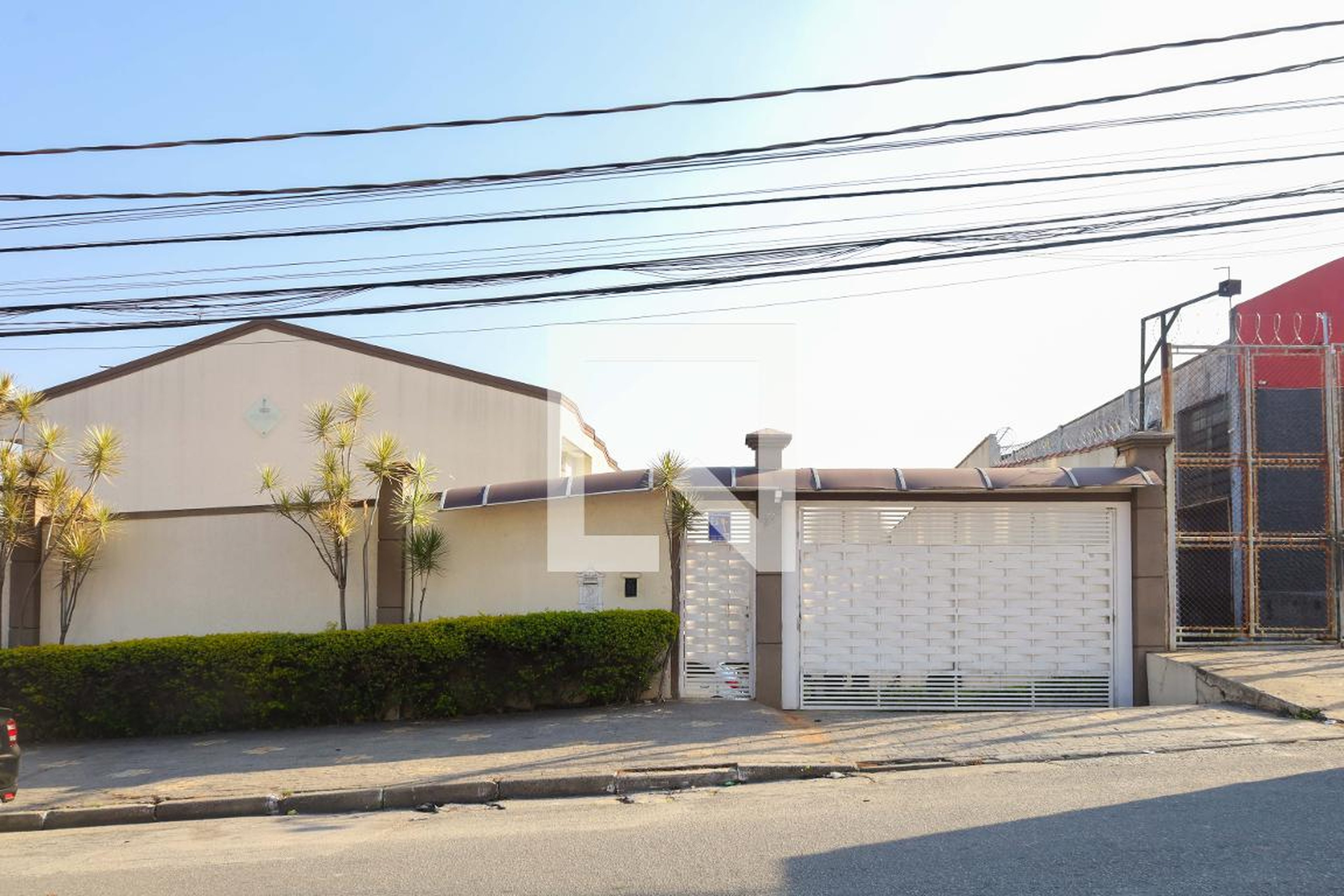 Fachada Condomínio em Rua B. B. Varela, 202