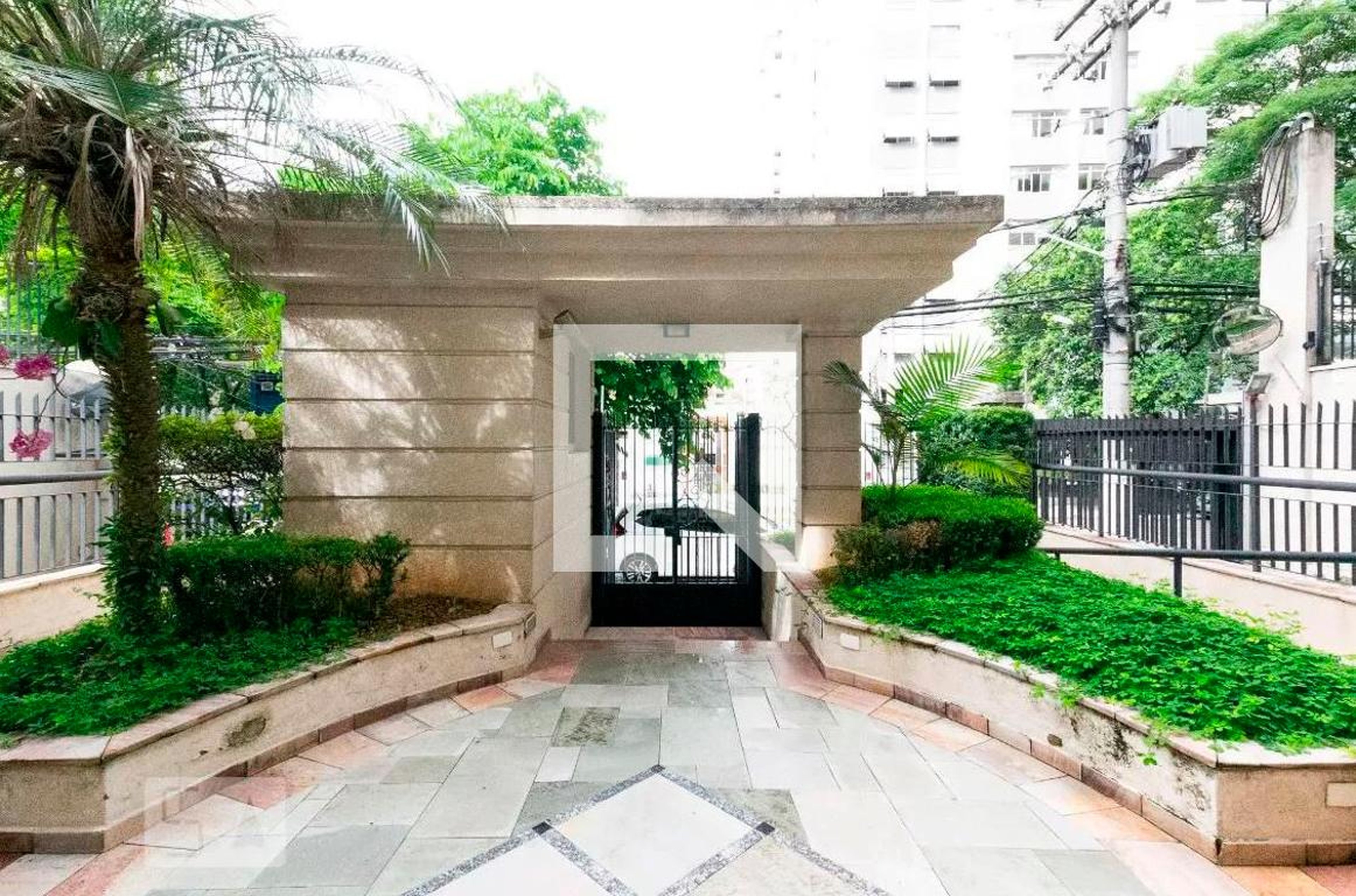 Entrada - Flamboyant