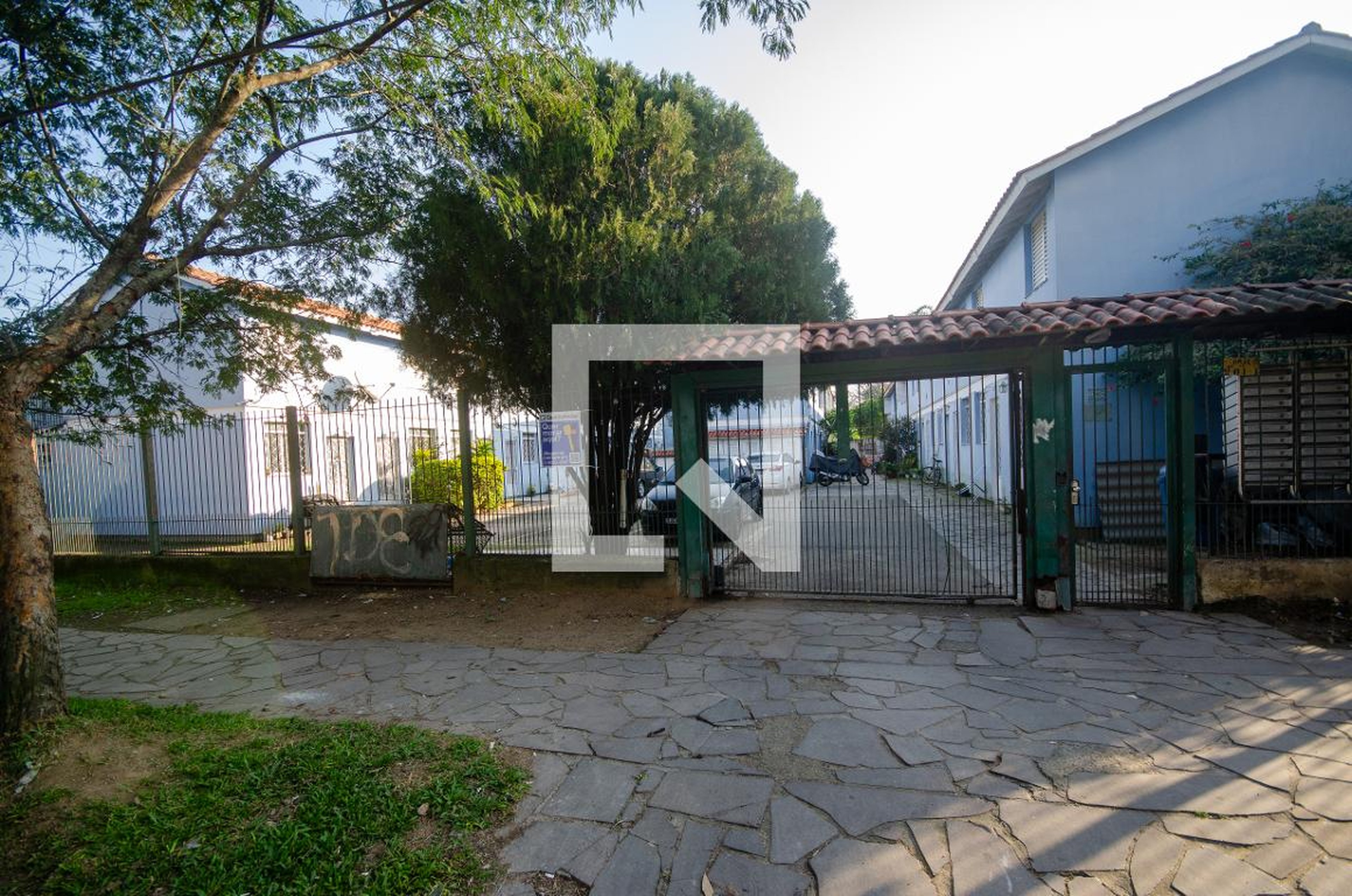 Fachada Condomínio em Rua Deputado Cunha Bueno, 185