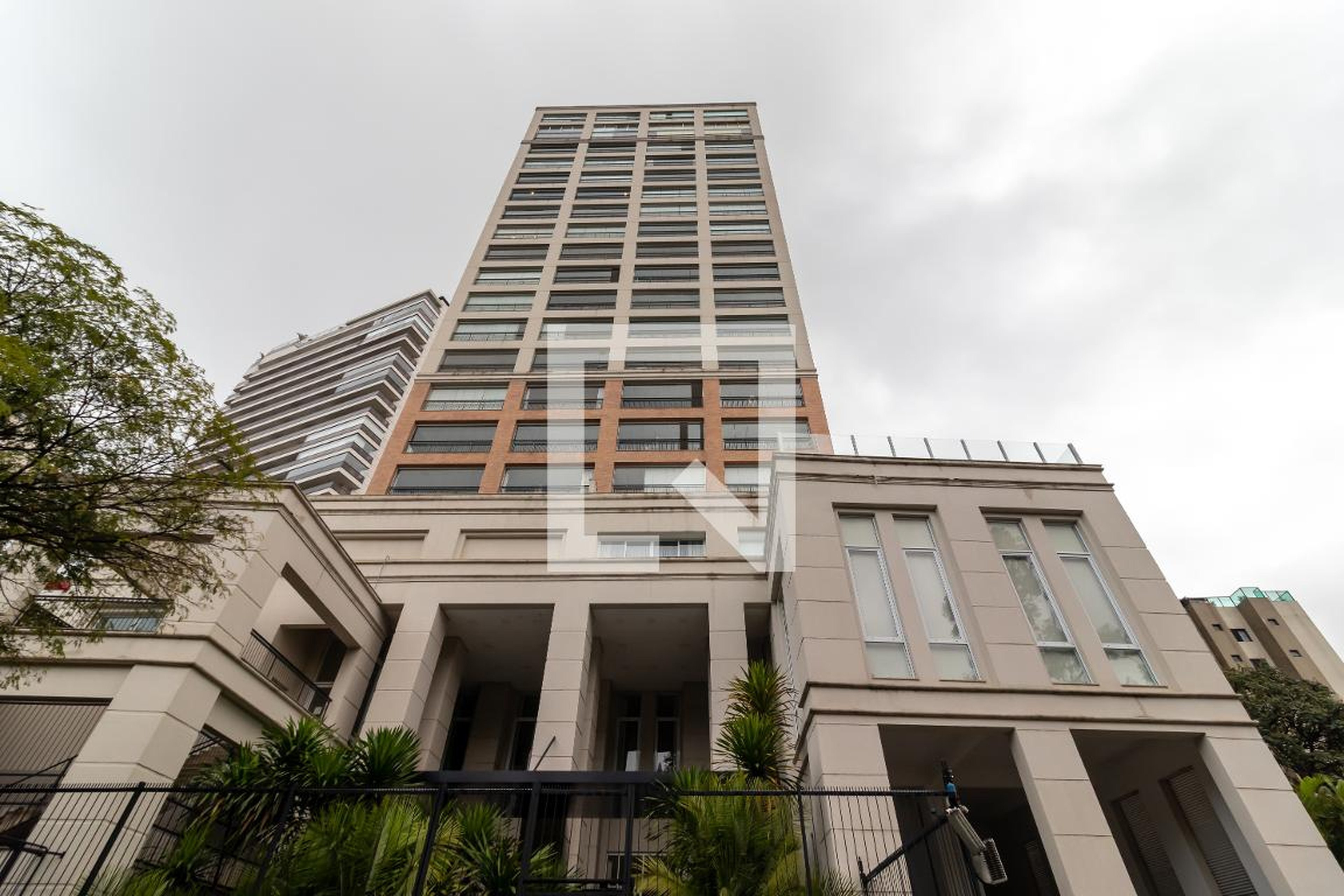 Fachada do Prédio Condomínio Grand Tolle