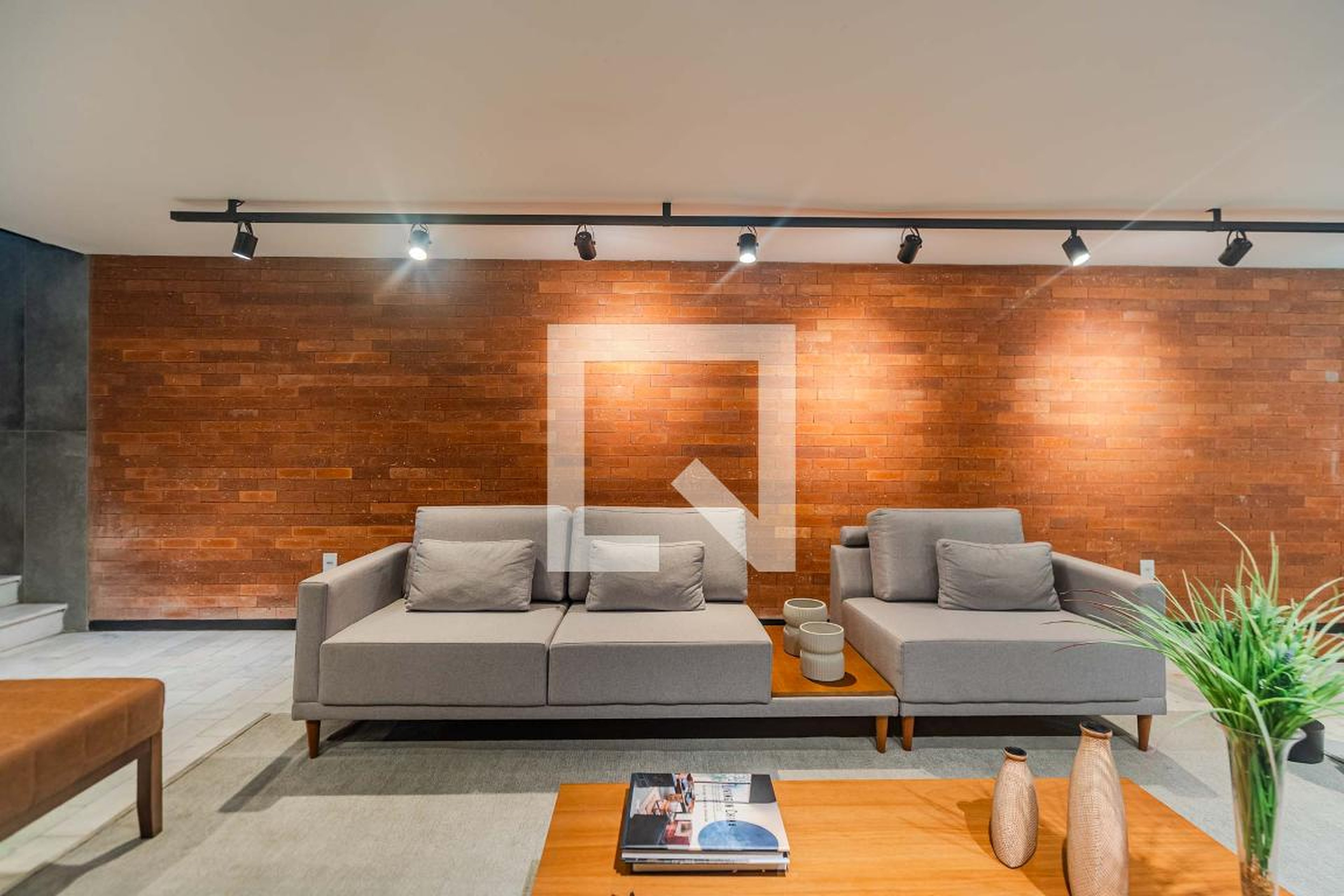 Condomínio - Residencial Belgravia