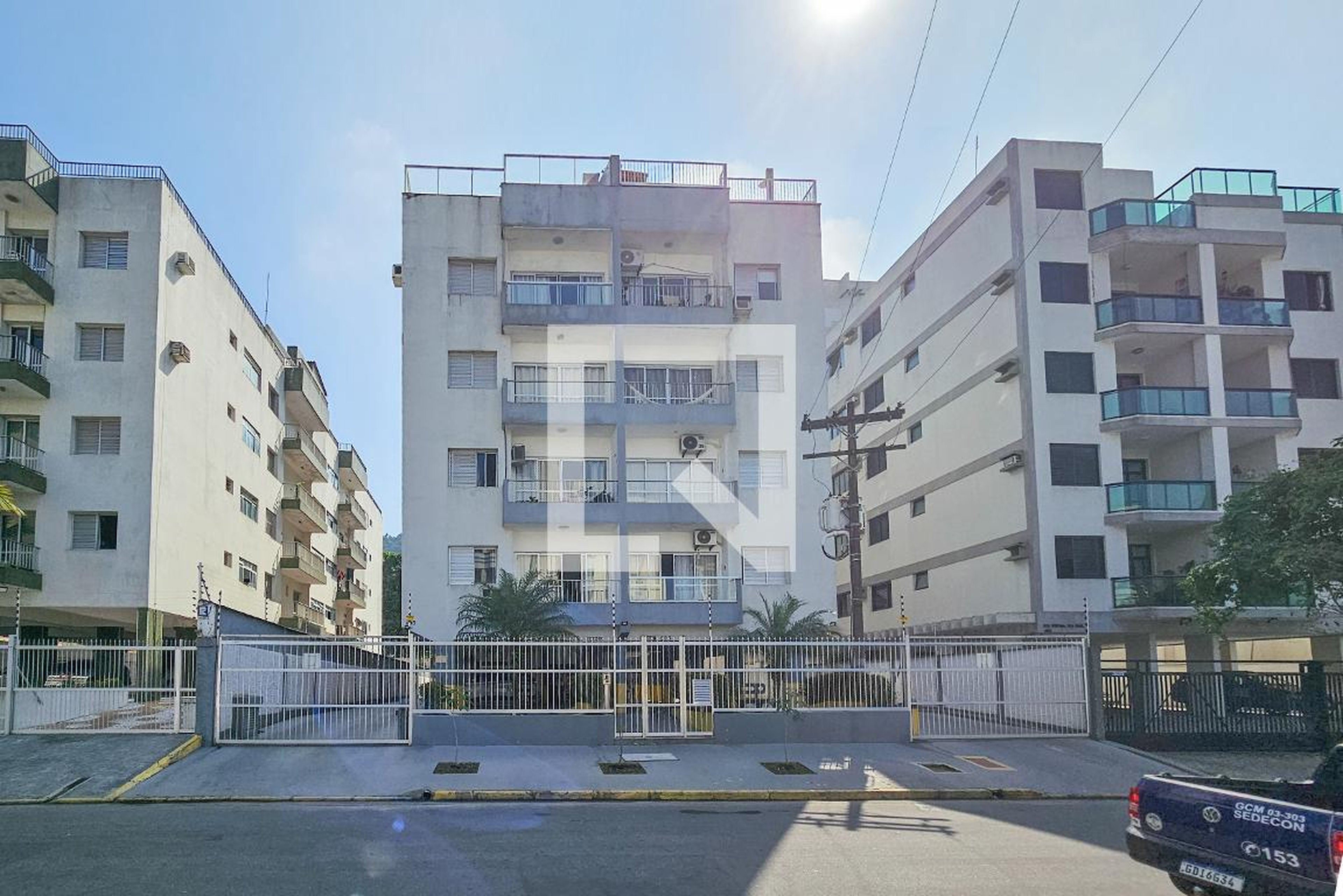 Fachada Condomínio em Rua José Silva Figueiredo, 395