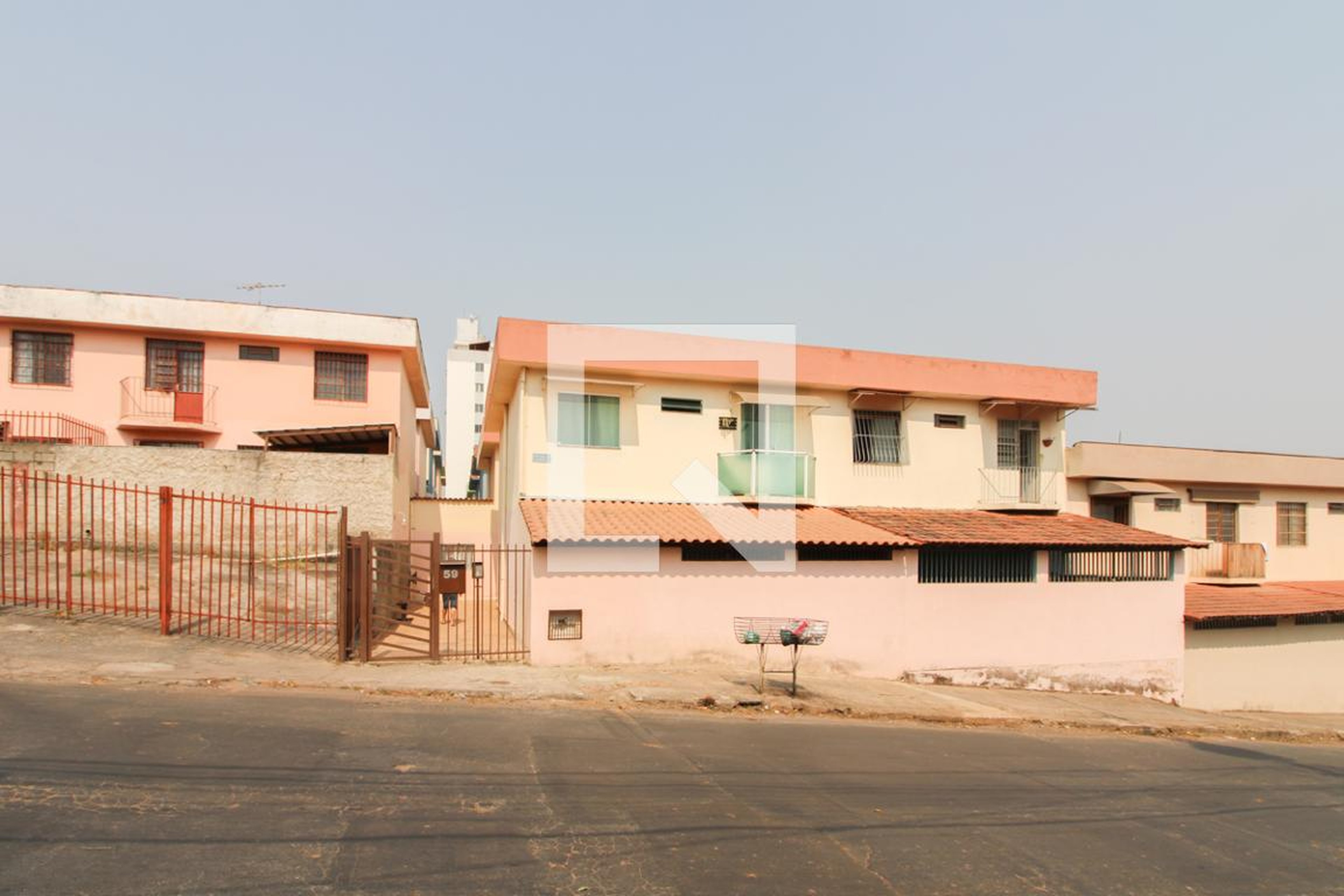 Fachada Condomínio em Rua Siri, 59