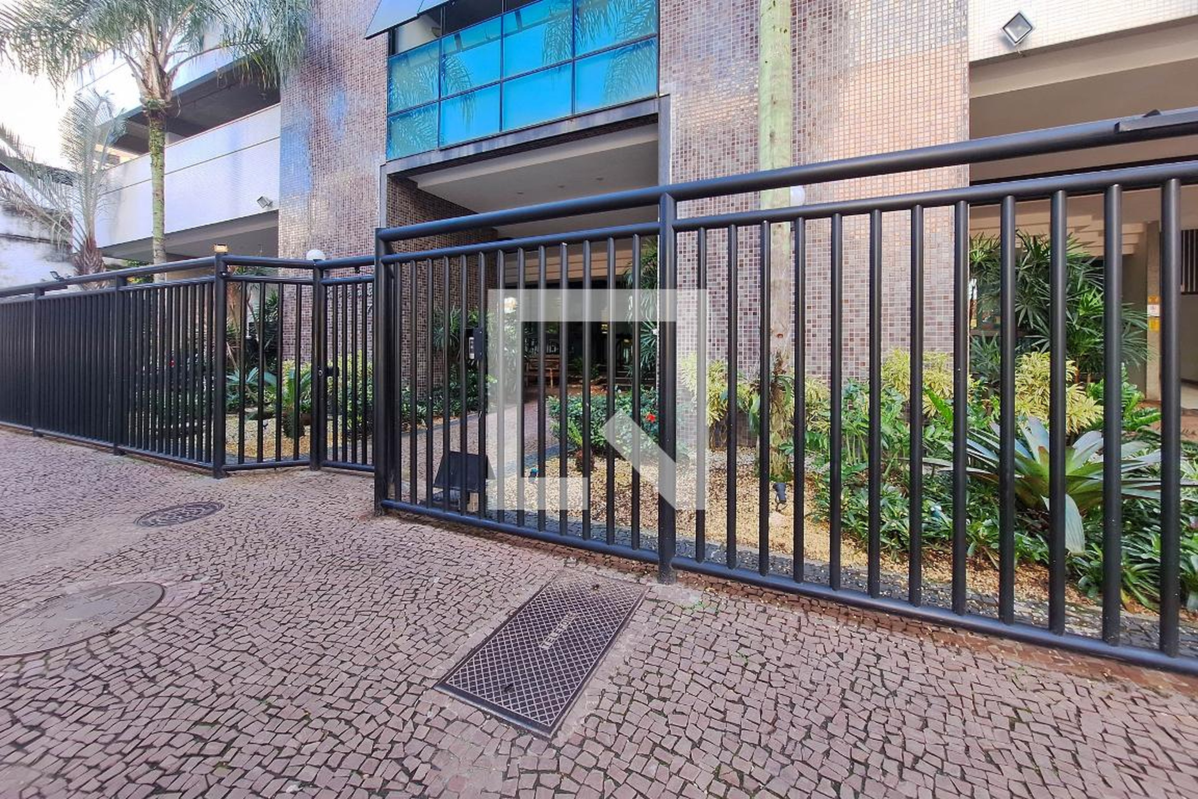 Fachada Condomínio Solar de Camões