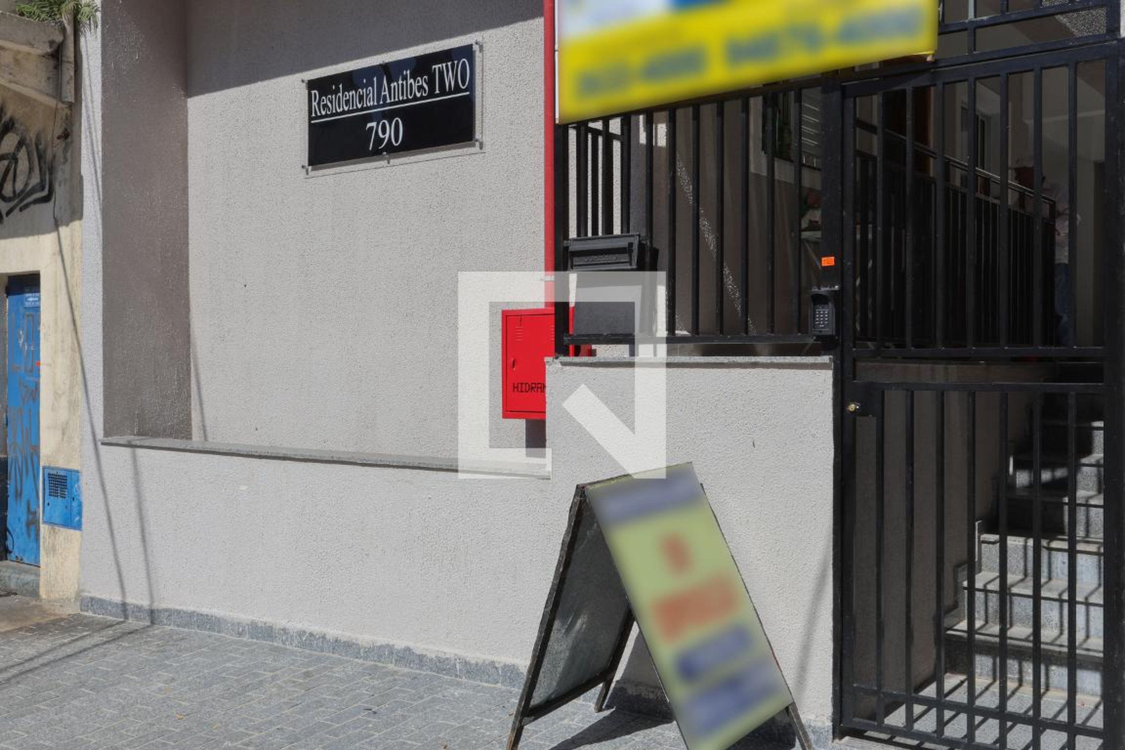 Fachada do condomínio Condomínio em Rua Duarte de Azevedo, 790