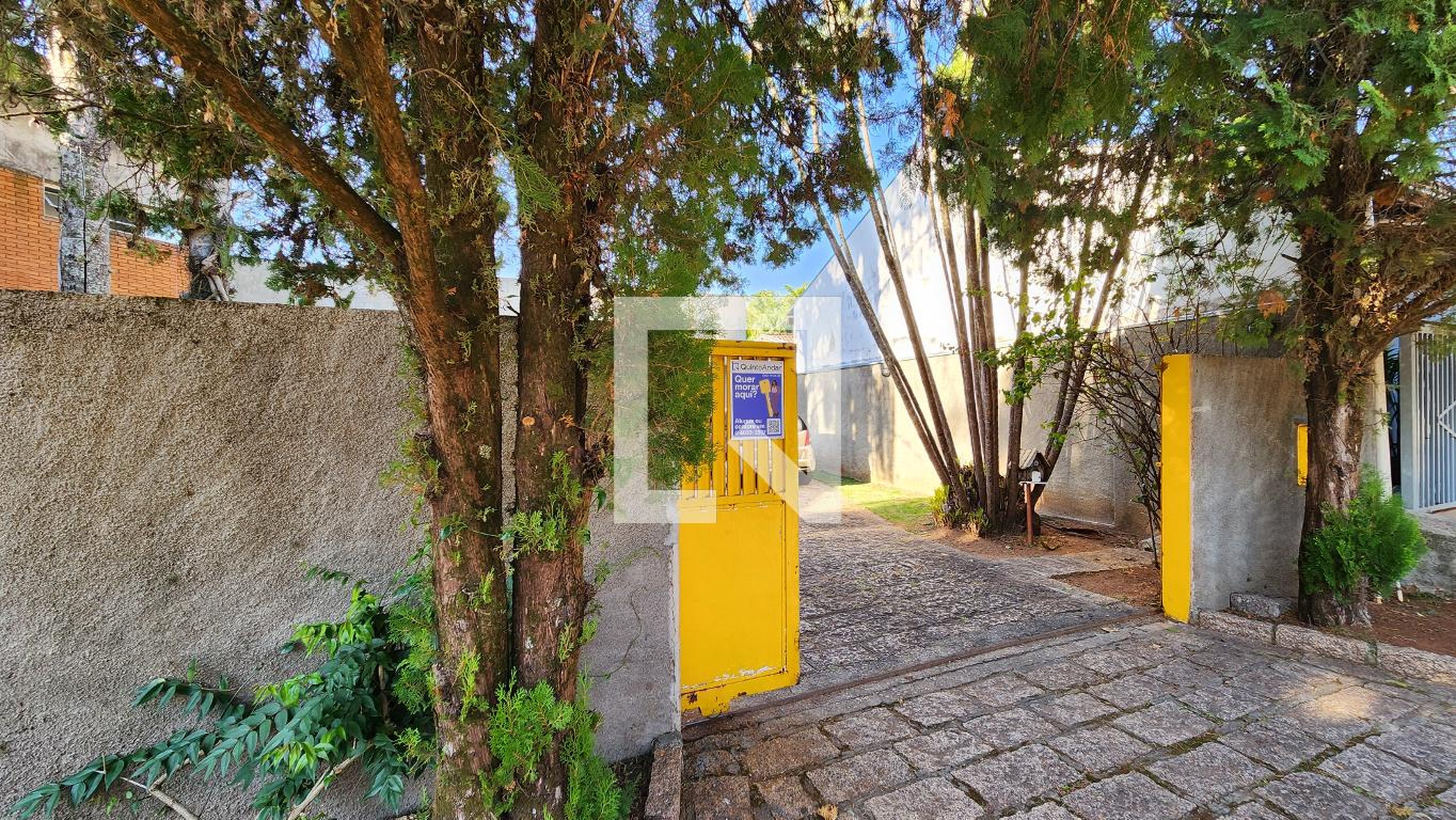 Fachada Condomínio em Avenida Comend. Gumercindo Barranqueiros, 848