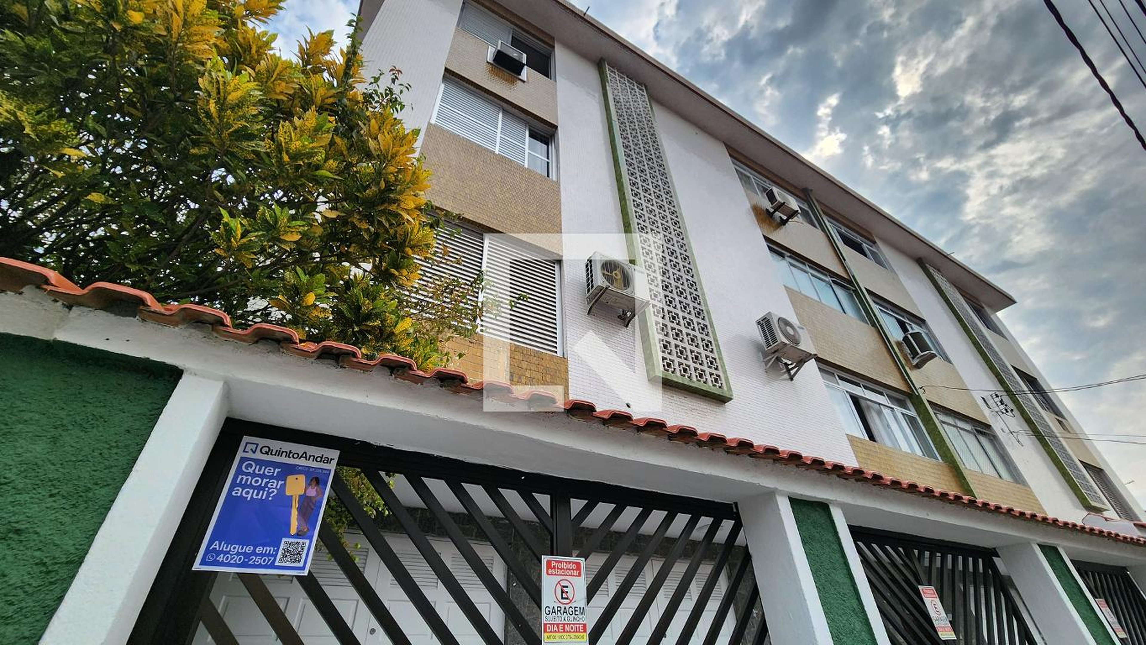 Fachada Condomínio em Rua Professor Reinaldo Porchat, 32