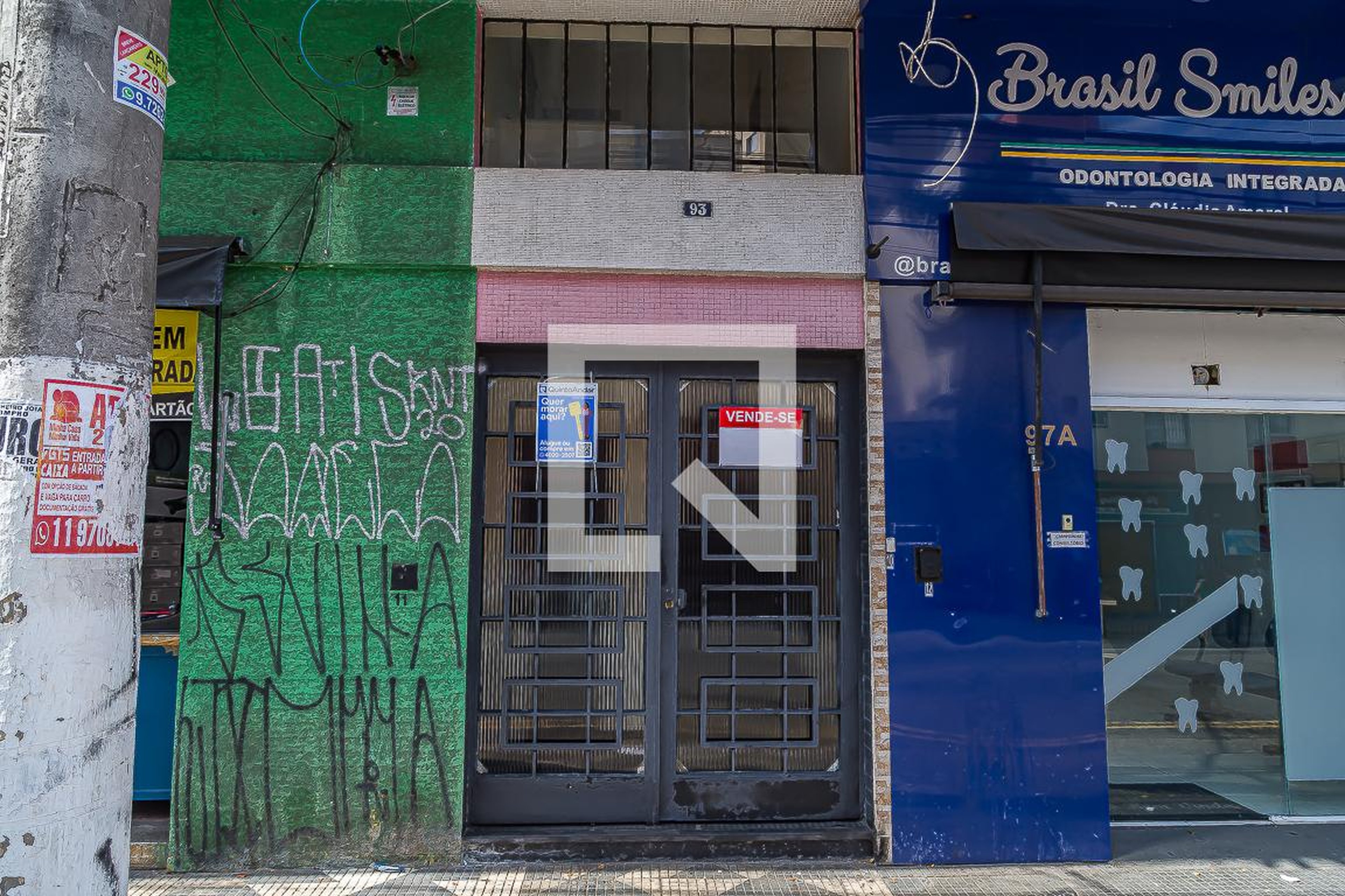 Fachada Condomínio em Rua Doutor Djalma Pinheiro Franco, 93