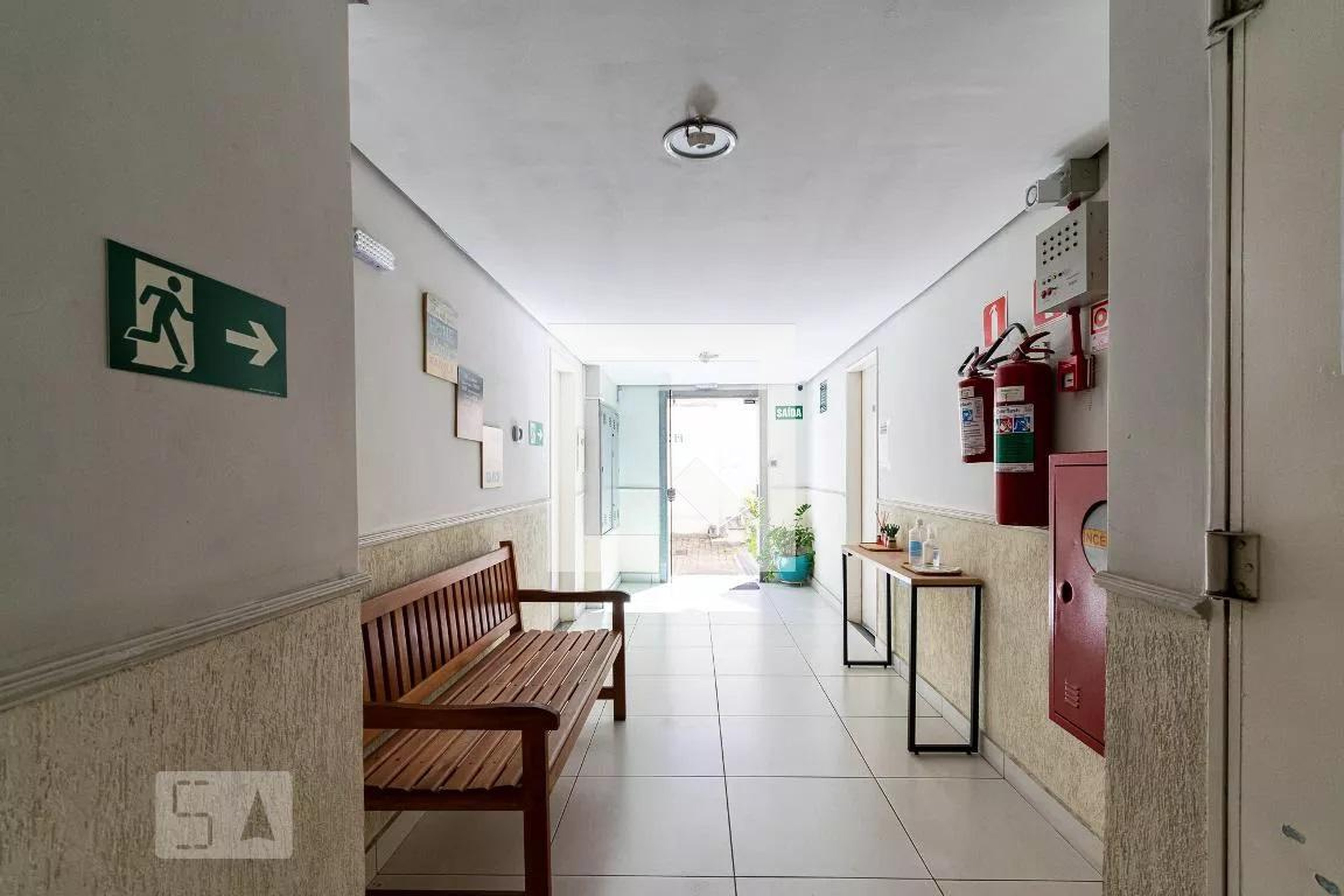 Hall de entrada - Ed. Residencial San Cristovan