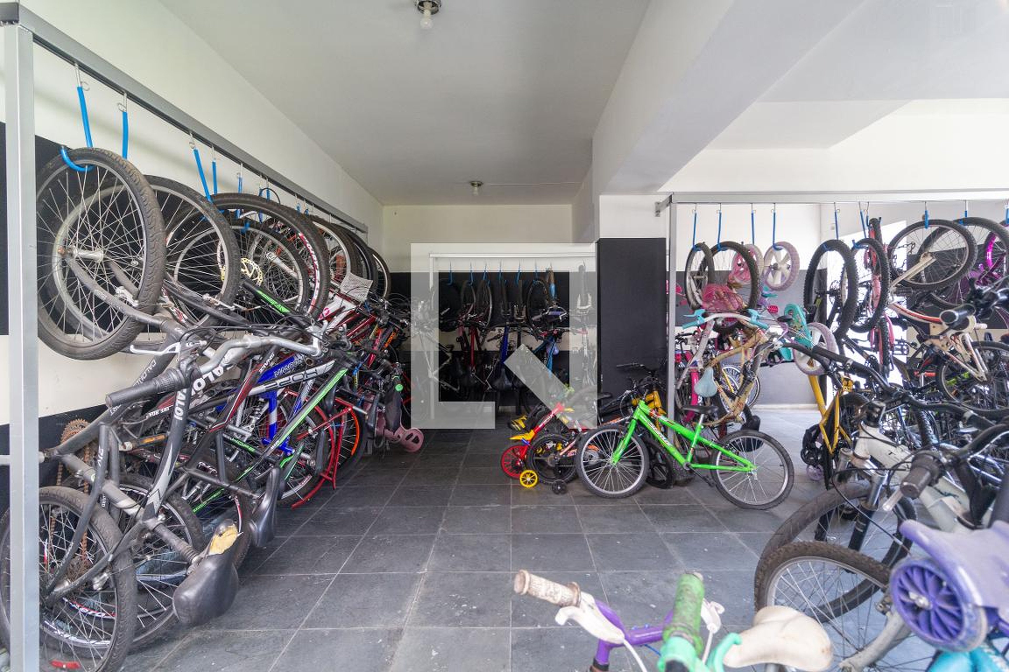 Bicicletario - Residencial Guilhermina Esperança