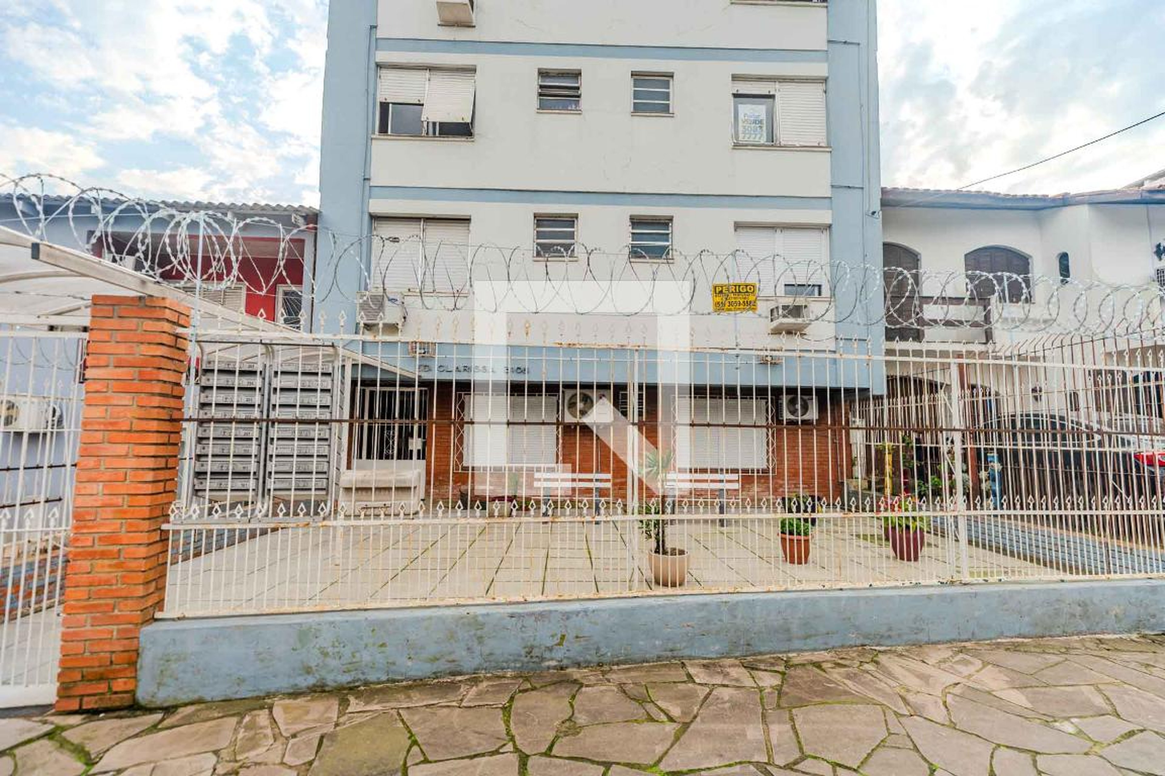 Fachada Condomínio em Avenida Padre Cacique, 3106