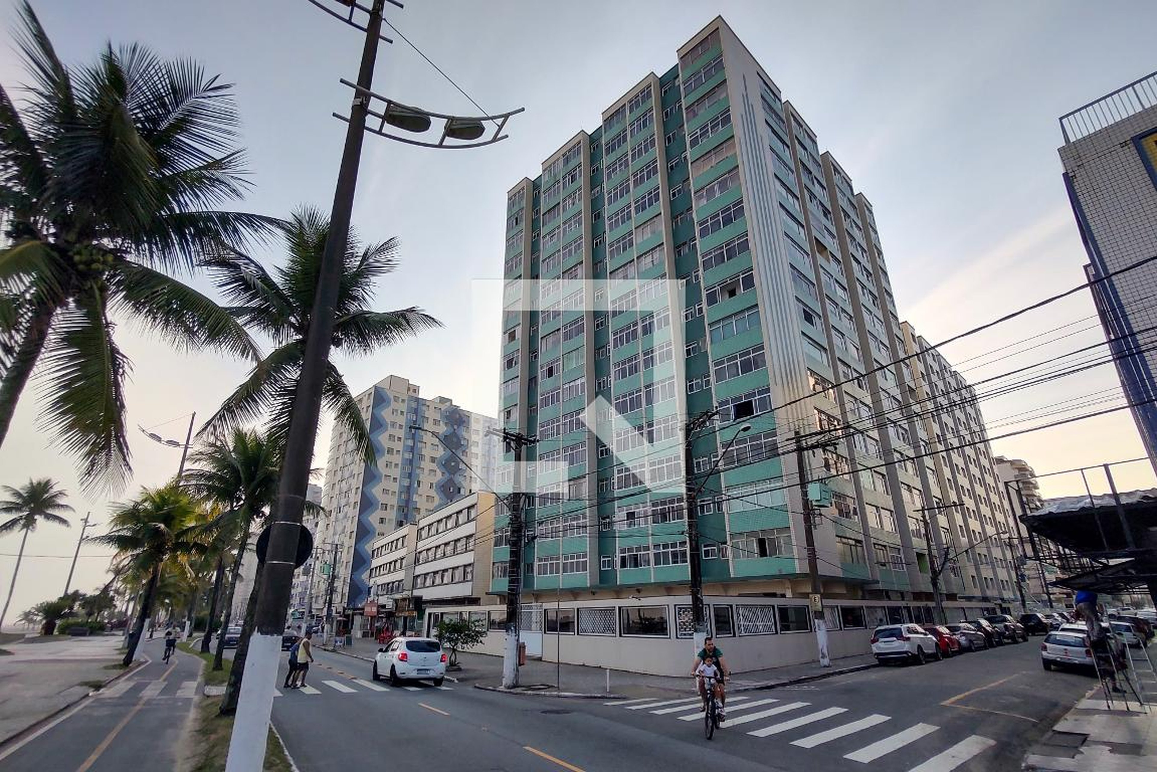 Fachada do Prédio Condomínio em Rua Joaquim Teixeira de Carvalho, 49