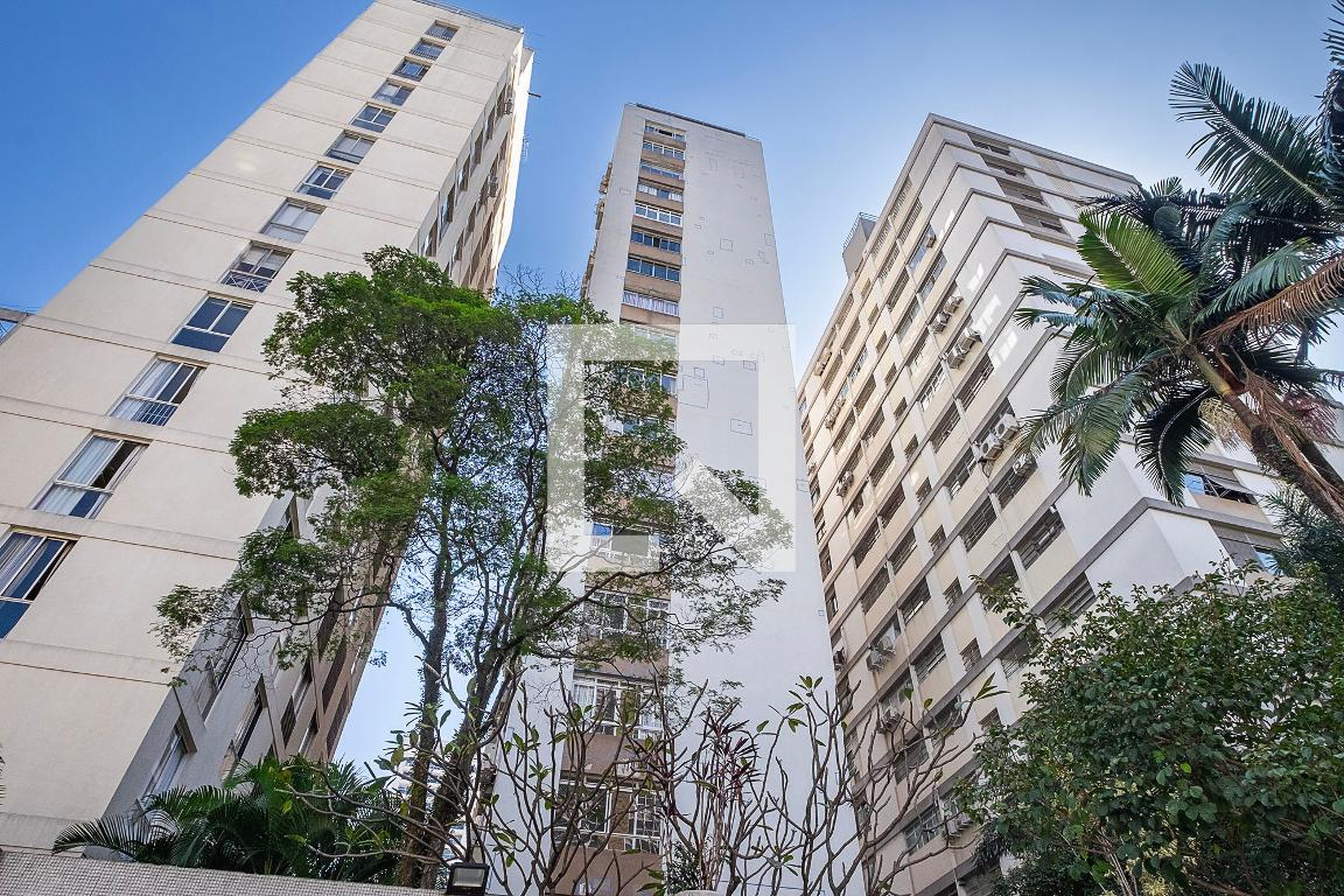 Fachada Condomínio Rosiris