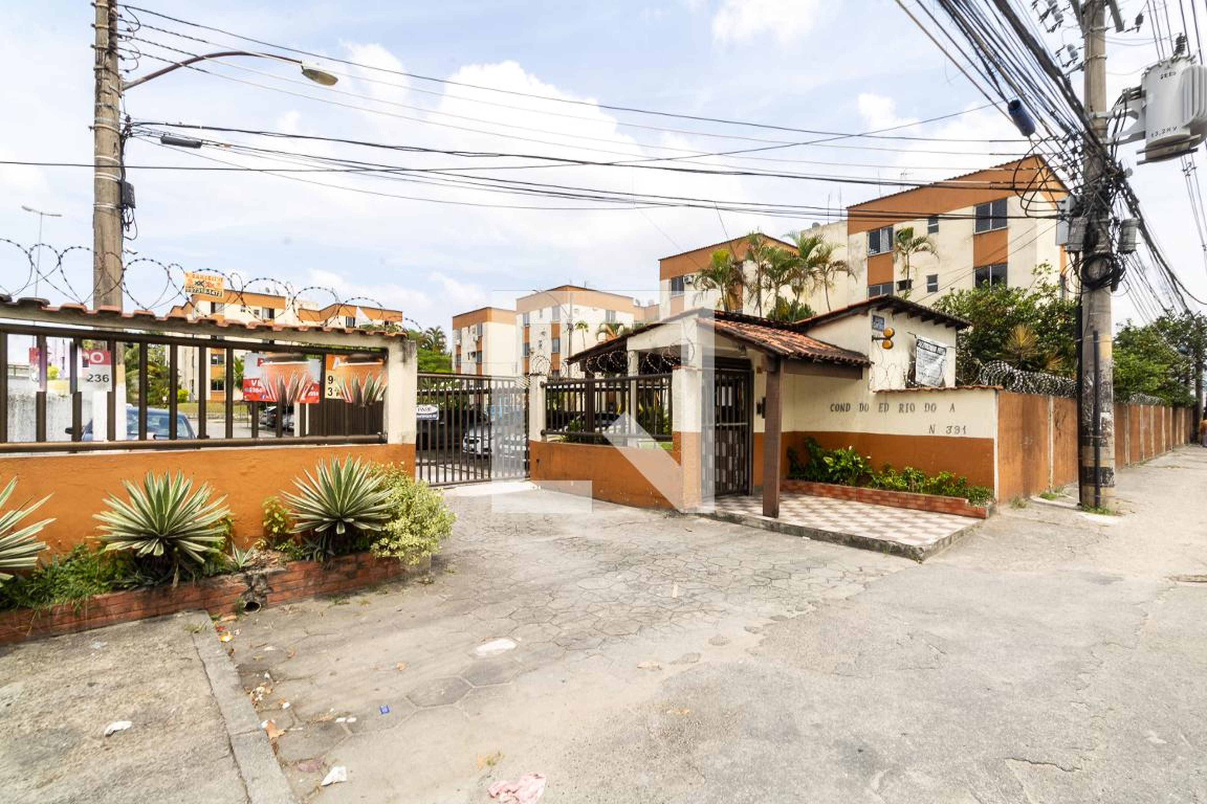 Fachada do Condomínio Edifício Rio do A