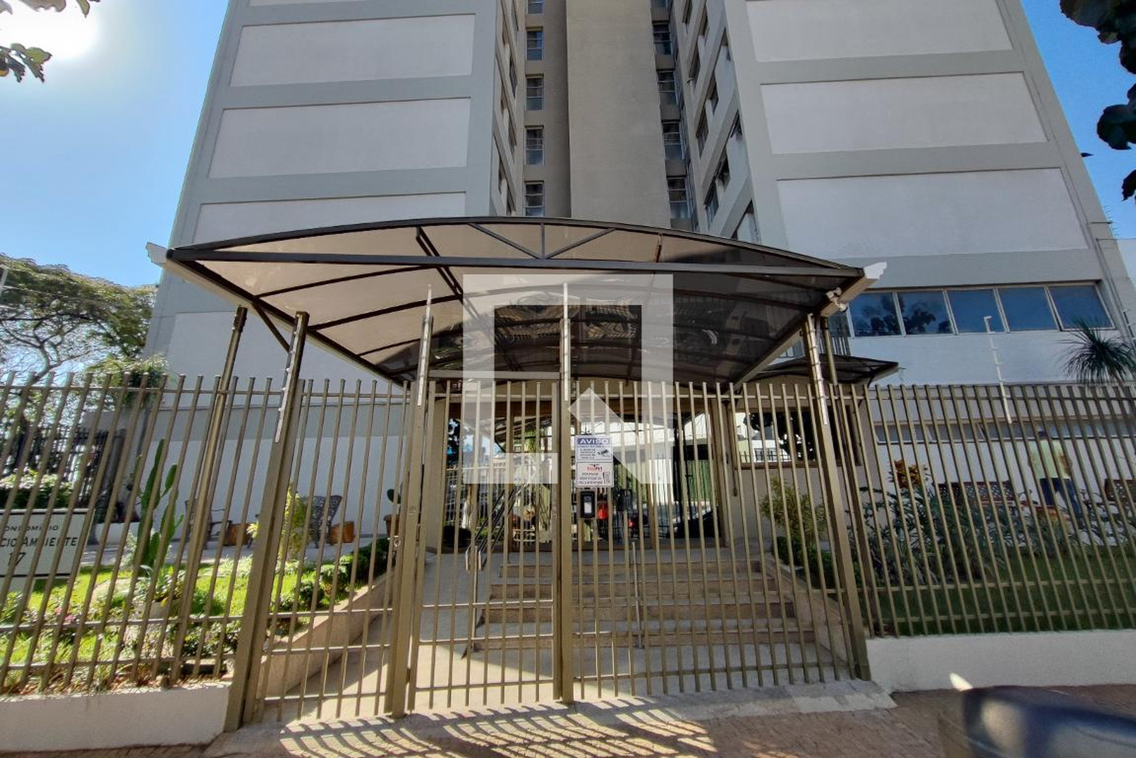 Fachada do Condomínio Condomínio Ambiente