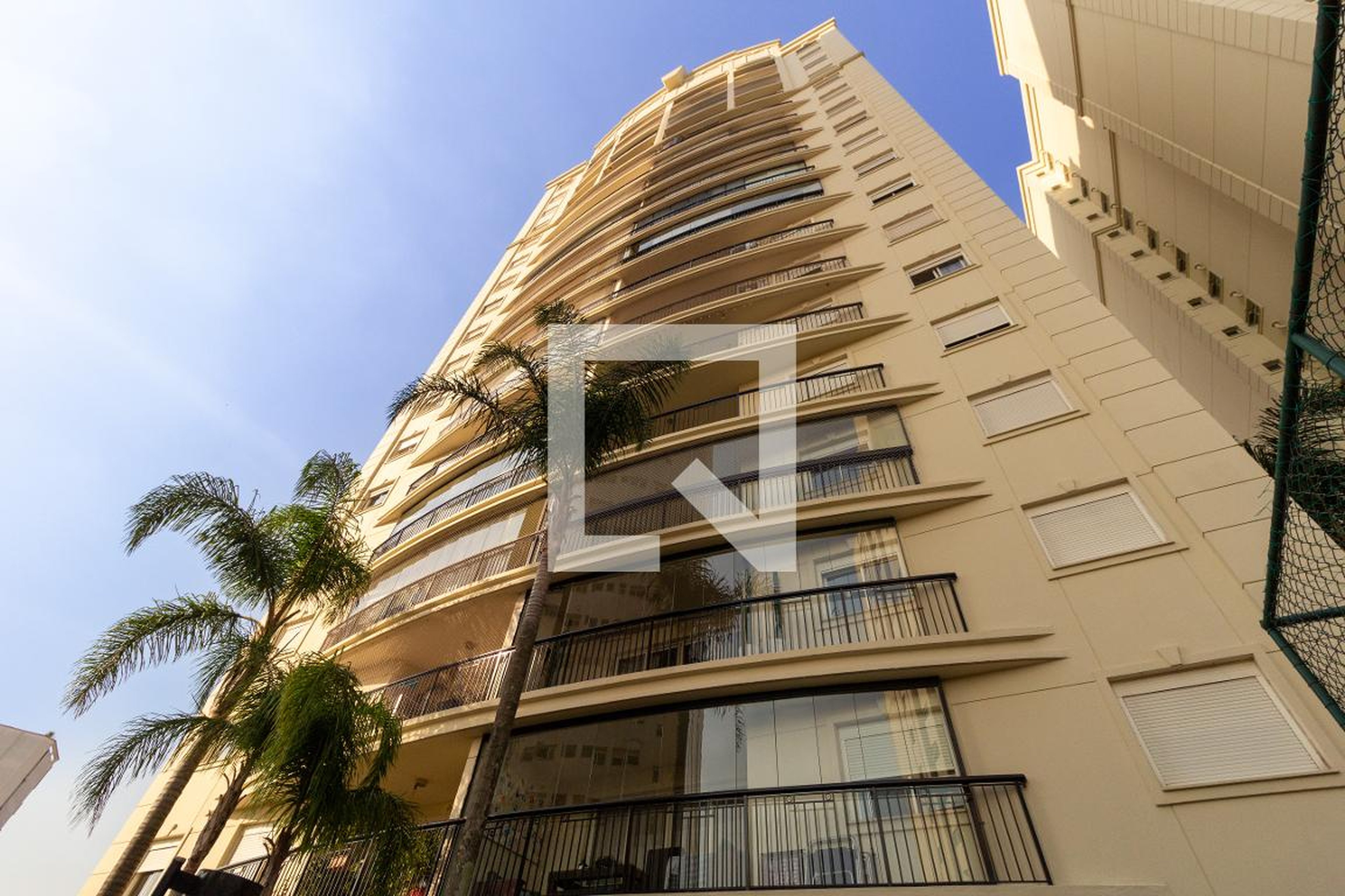 Fachada do Prédio Condomínio Grand Space Alto da Lapa