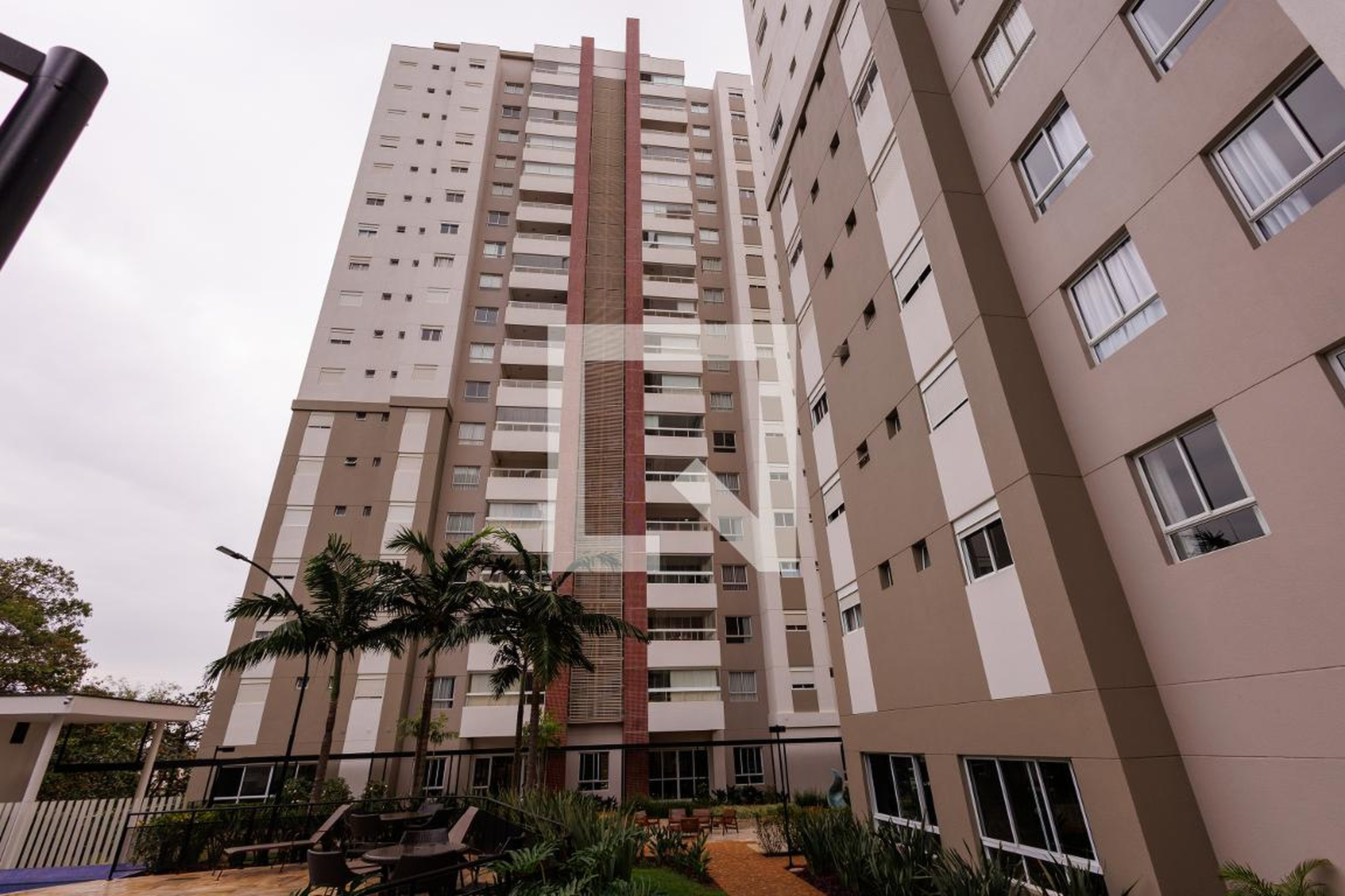 Fachada Condomínio DUE